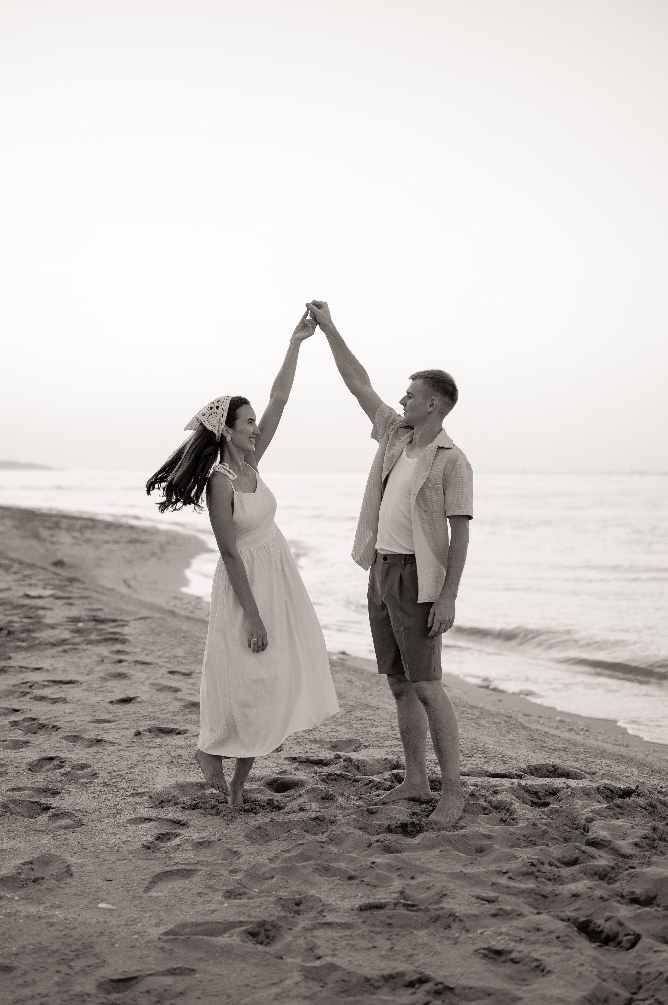 Предсвадебная съёмка на море🌊. Свадебный и семейный фотограф в Краснодаре Алина Мельник