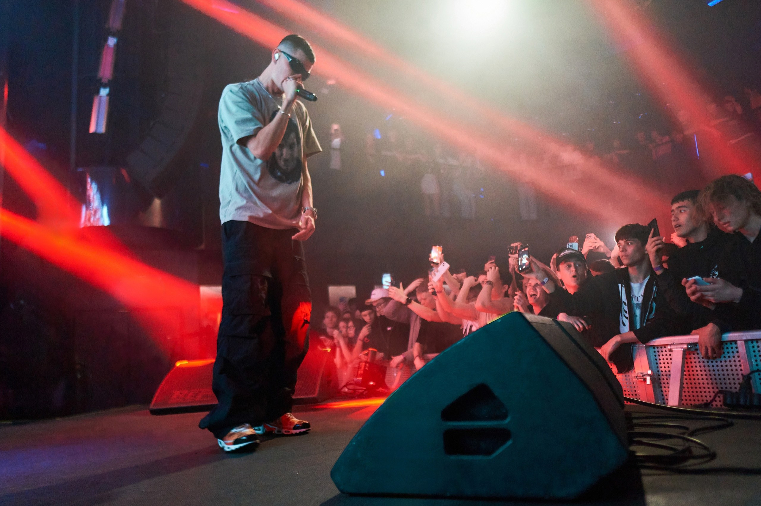 OBLADAET 05.04 (KHV LOONA). Фотограф | Кнышева Валерия | Санкт-Петербург