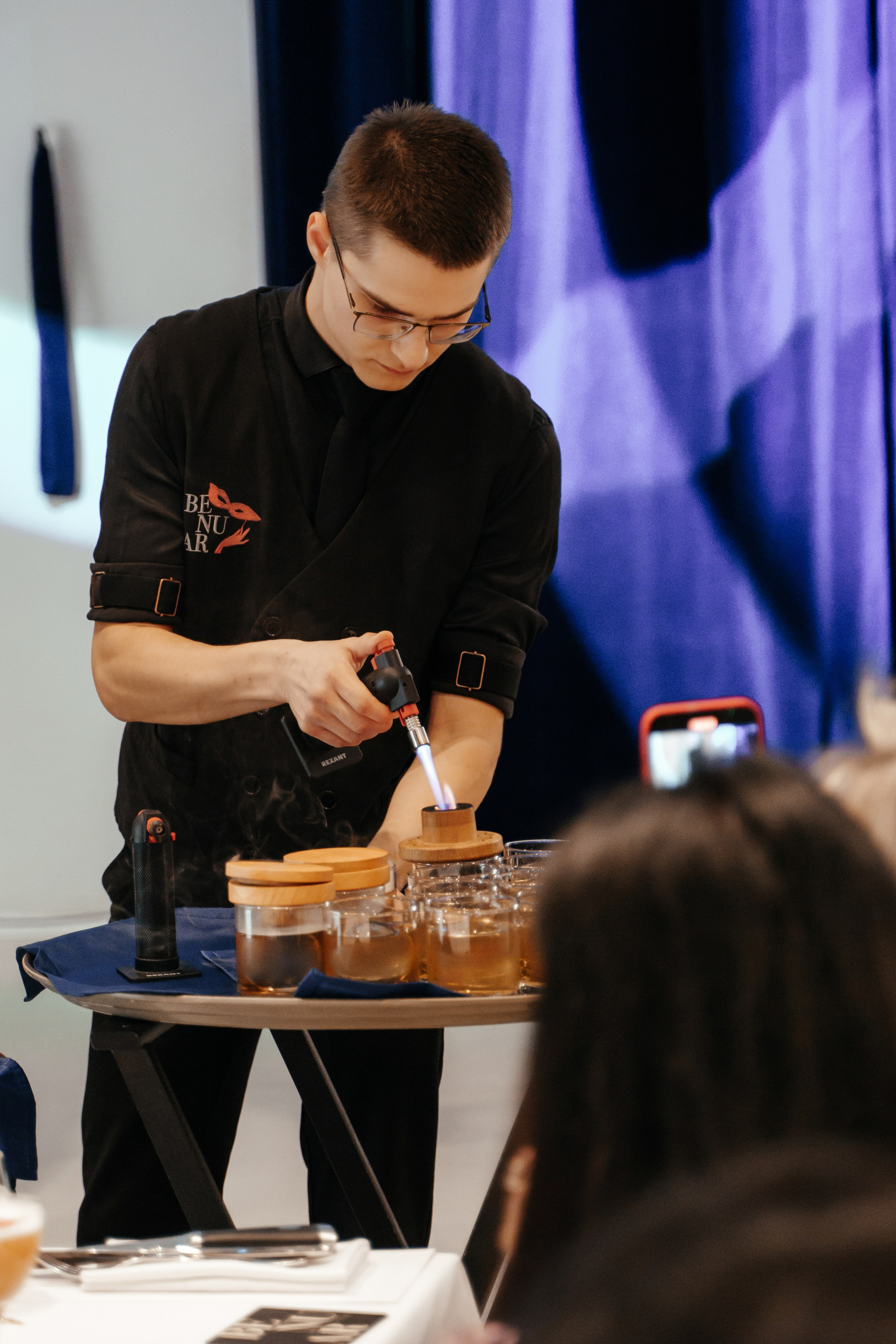 Коктейльно-парфюмерный вечер. BENUAR Restaurant