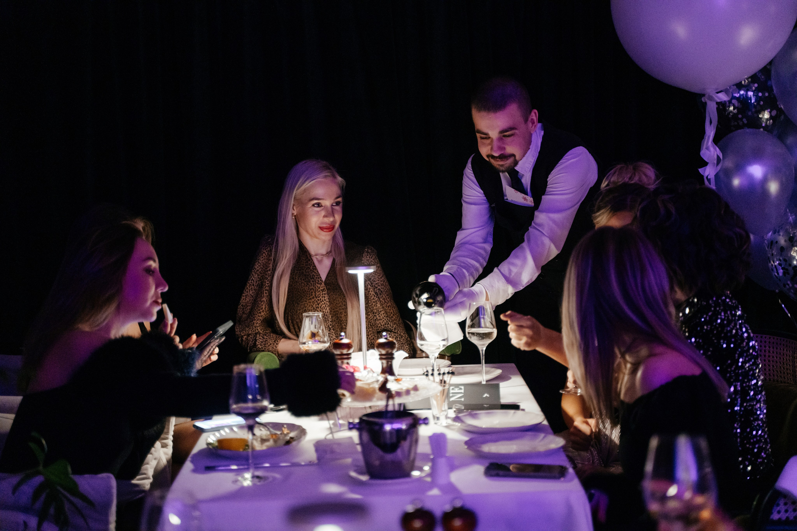 26 января (пятница). BENUAR Restaurant