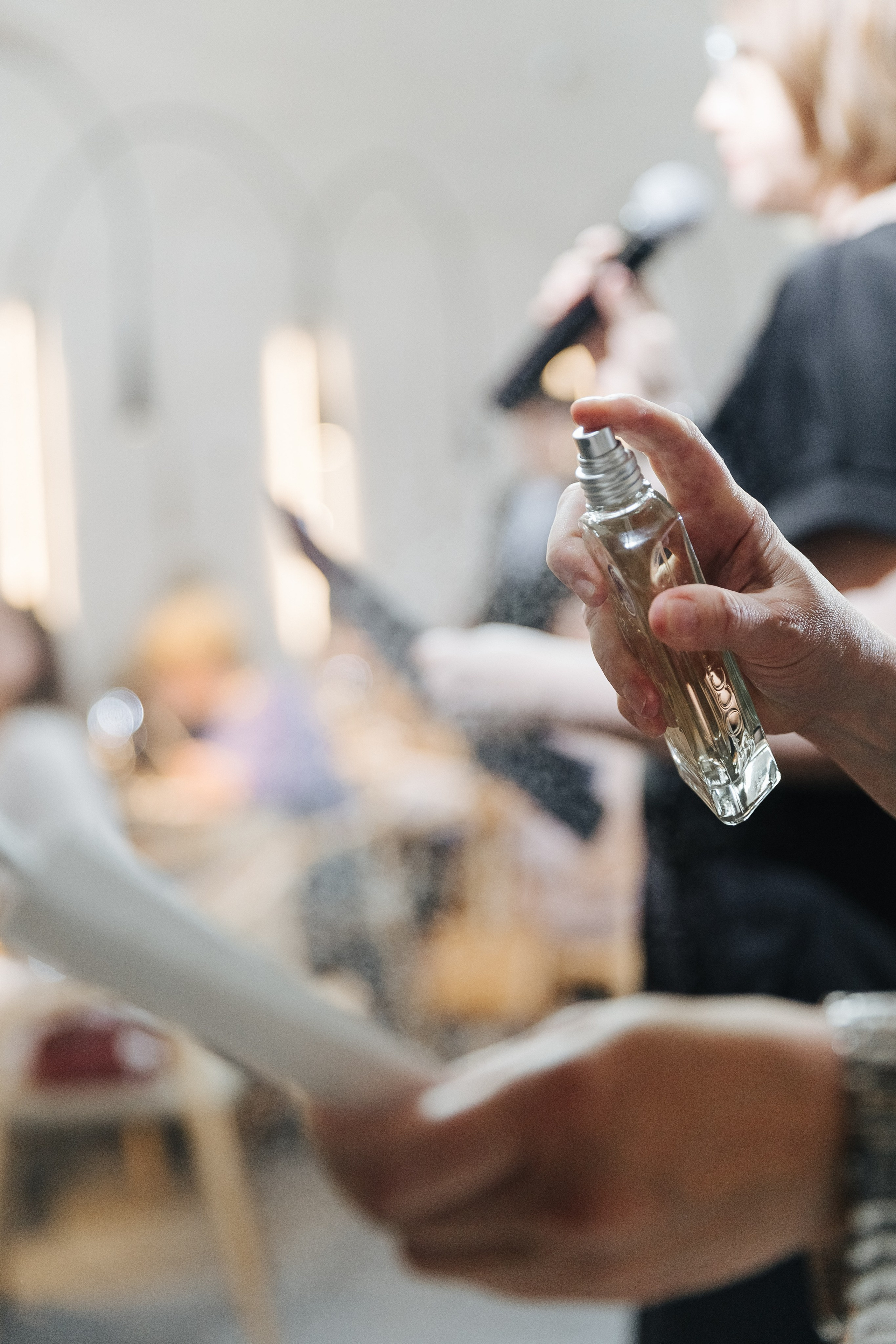 Презентация открытия магазина женской одежды GLVR в ресторане Fresco. Фотограф в Красноярске Надежда Воскресенская