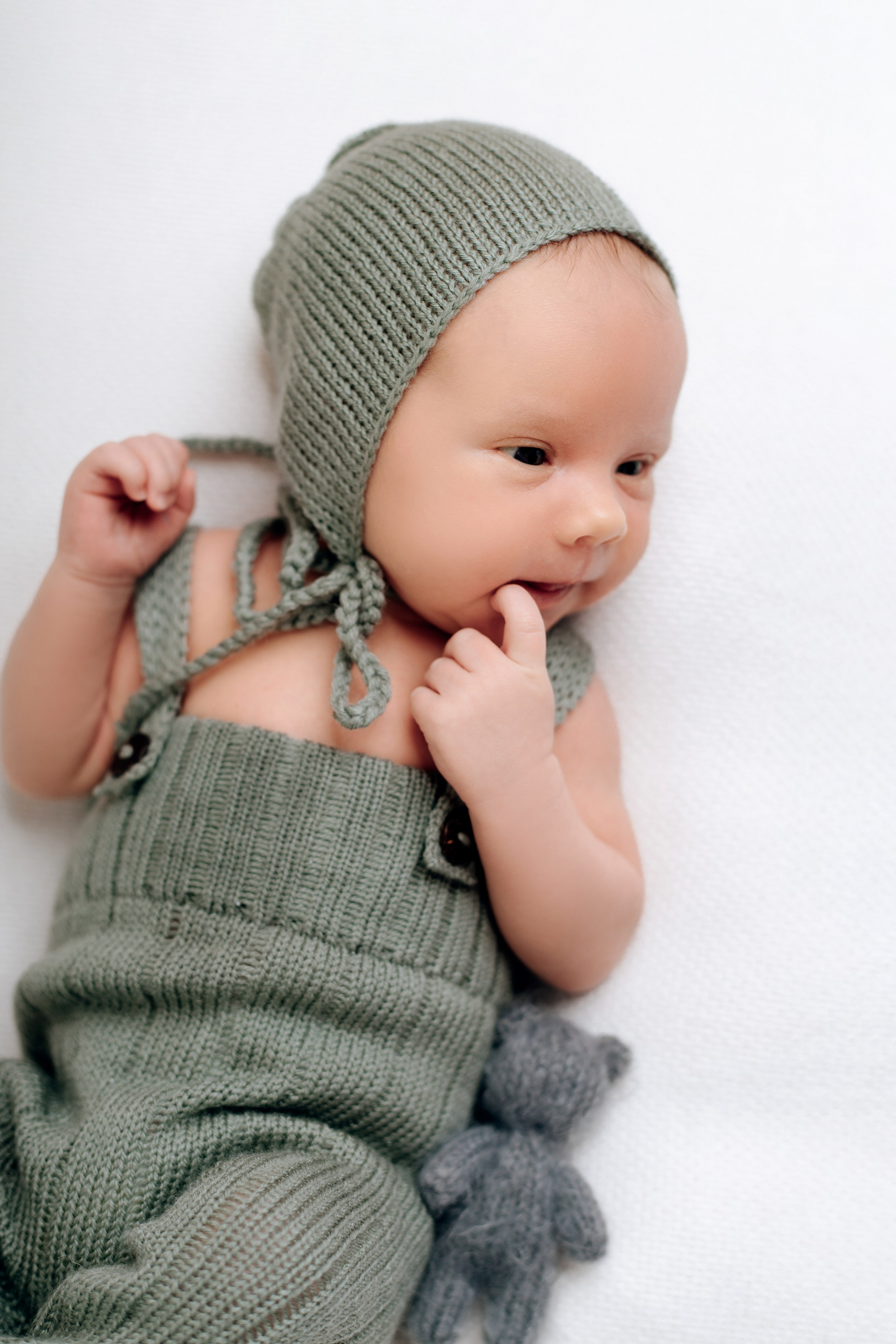 Новорожденные малыши. Фотограф беременных и новорожденных Егармина Валентина