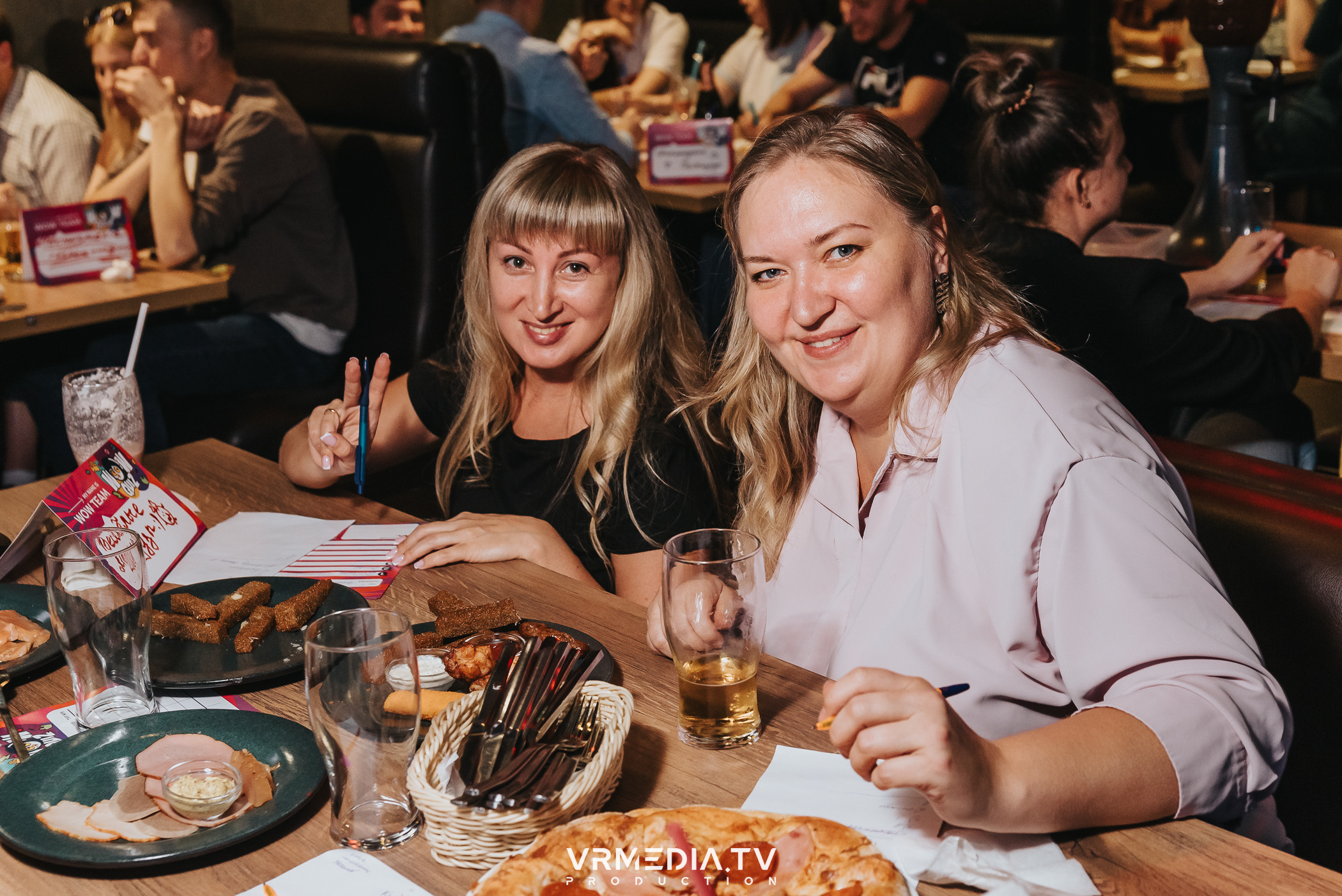 WoW QuiZ в баре «Друзья»