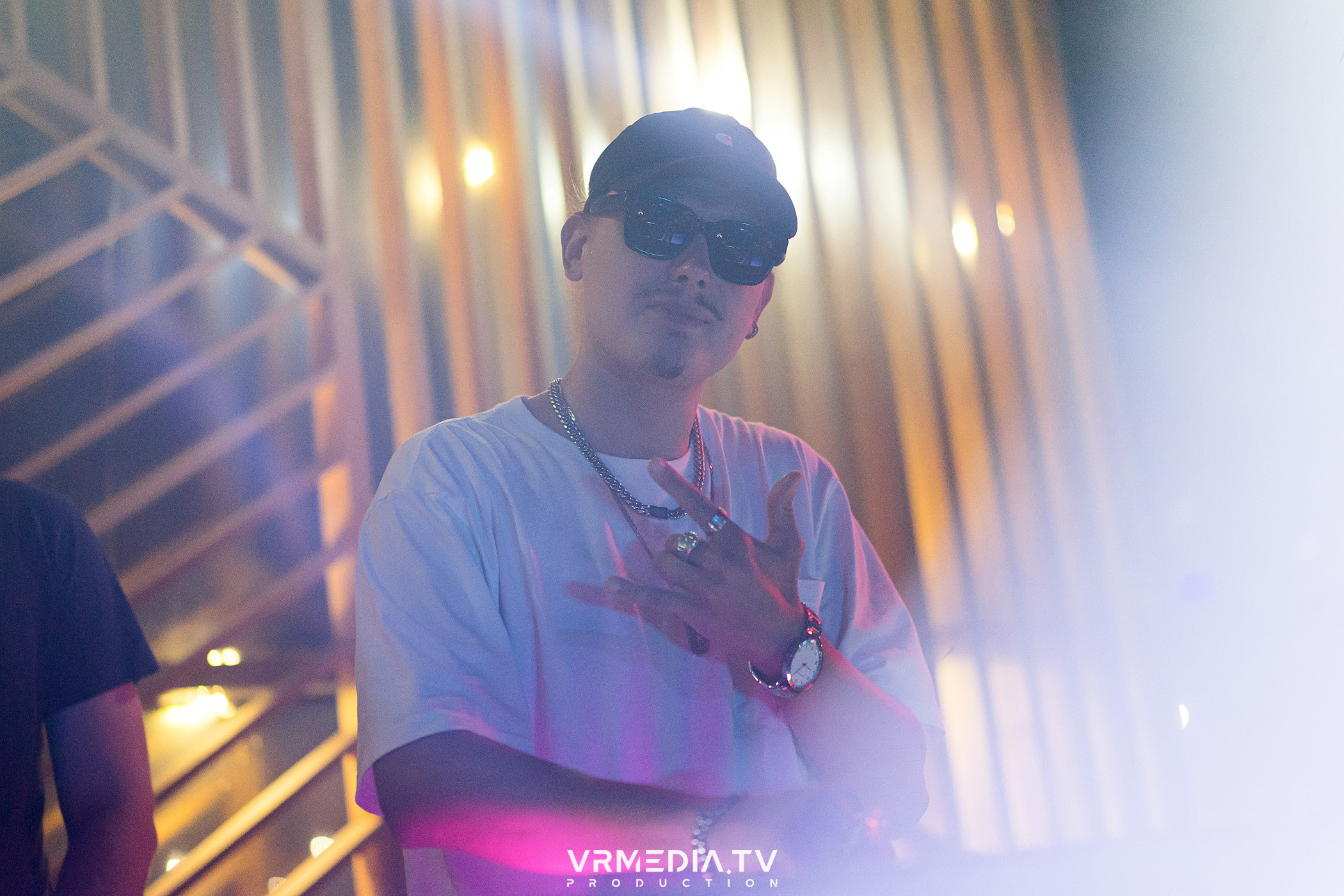 Выходные в баре «Друзья»