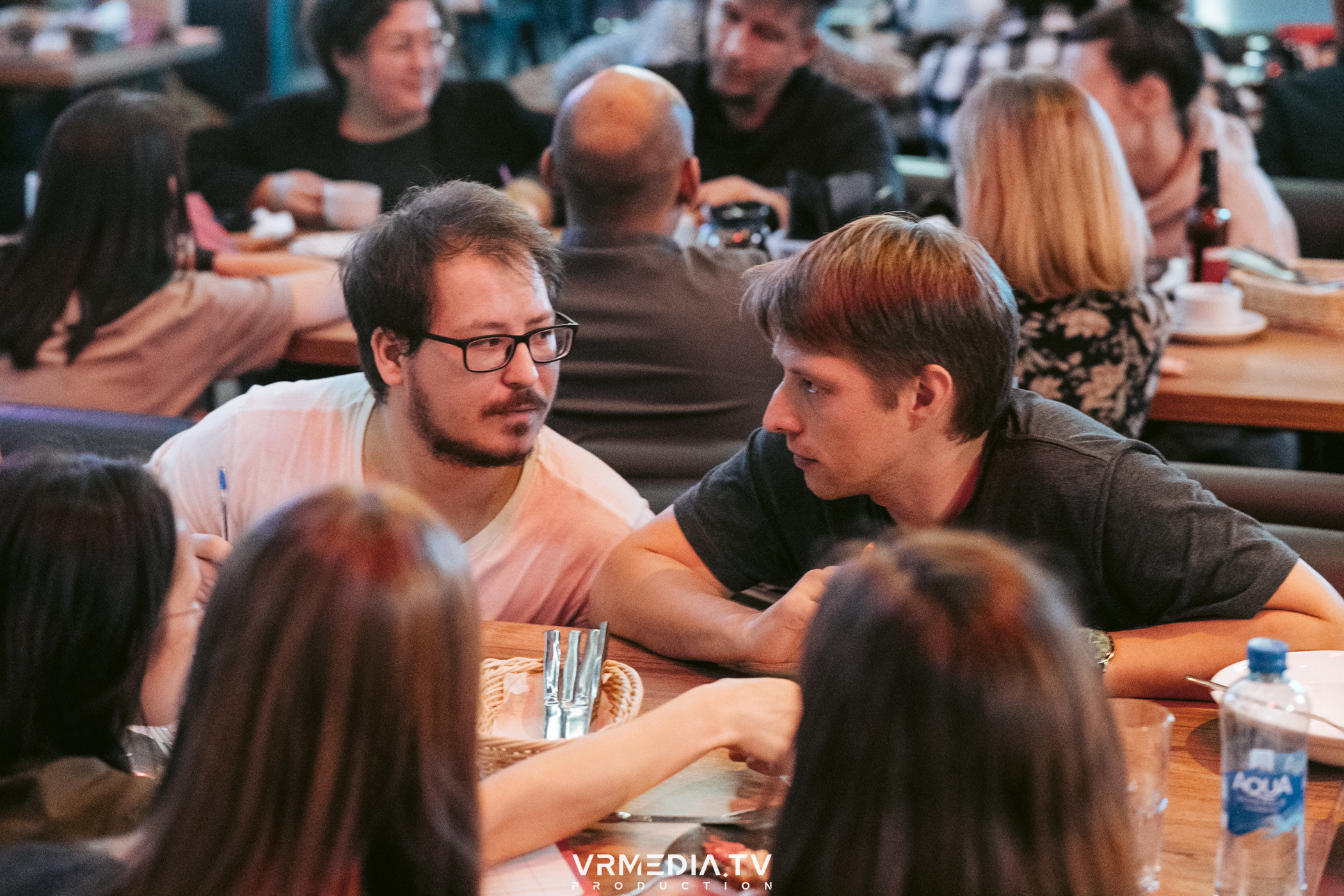 WoW QuiZ в баре «Друзья»