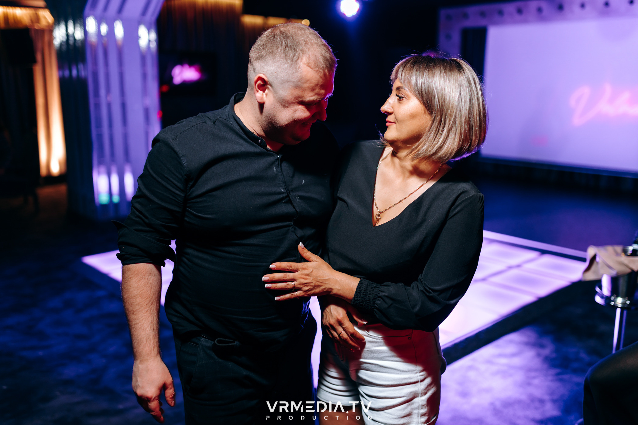 «Black Out» в караоке-баре «Volna»