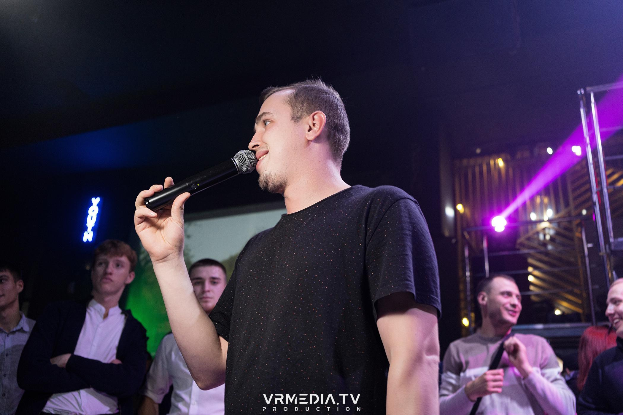 Выходные в баре «DOSKI»