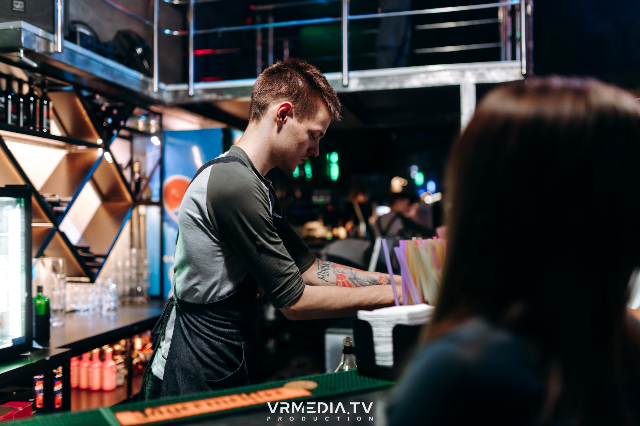 Выходные в баре «DOSKI»