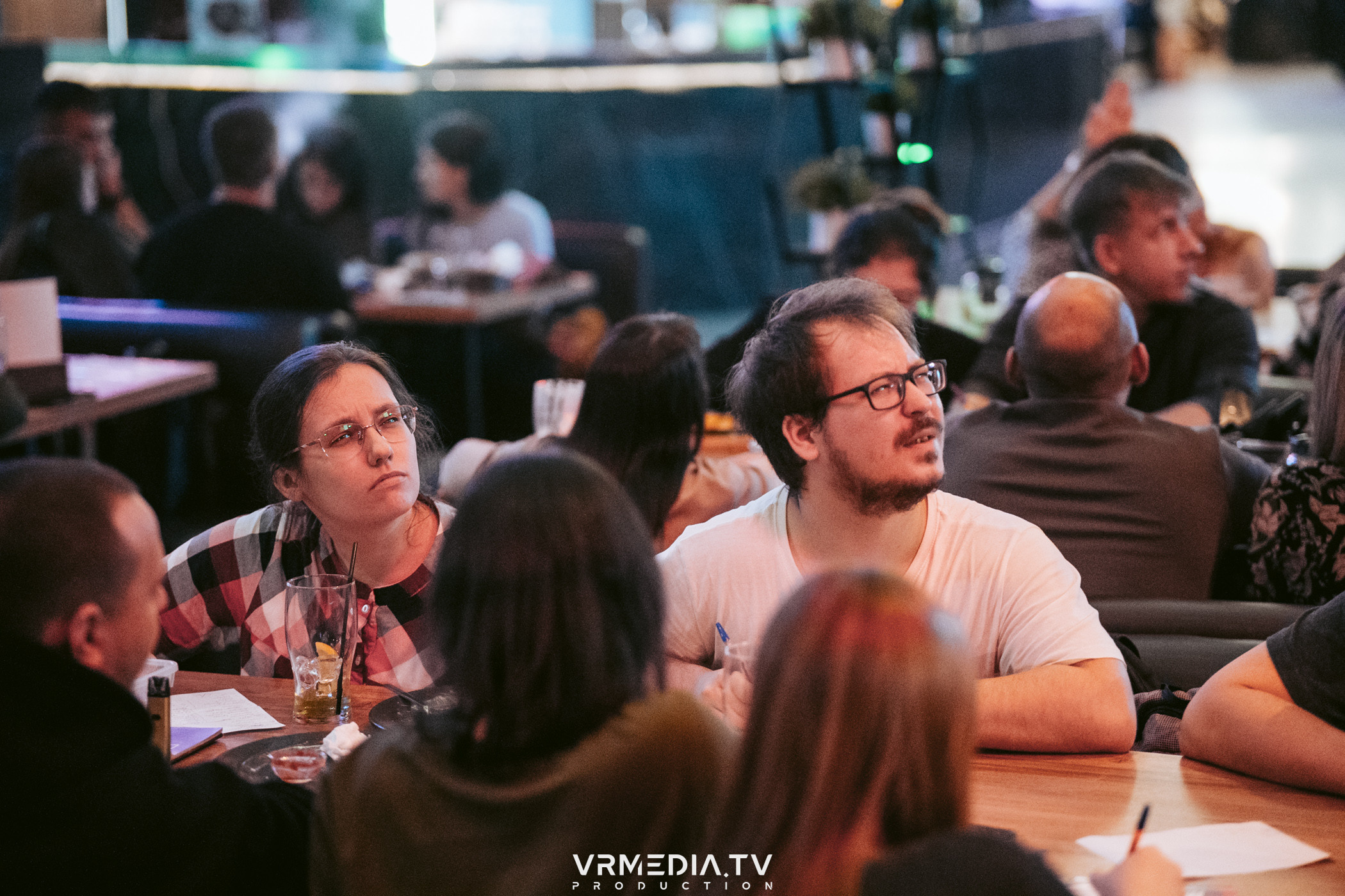 WoW QuiZ в баре «Друзья»