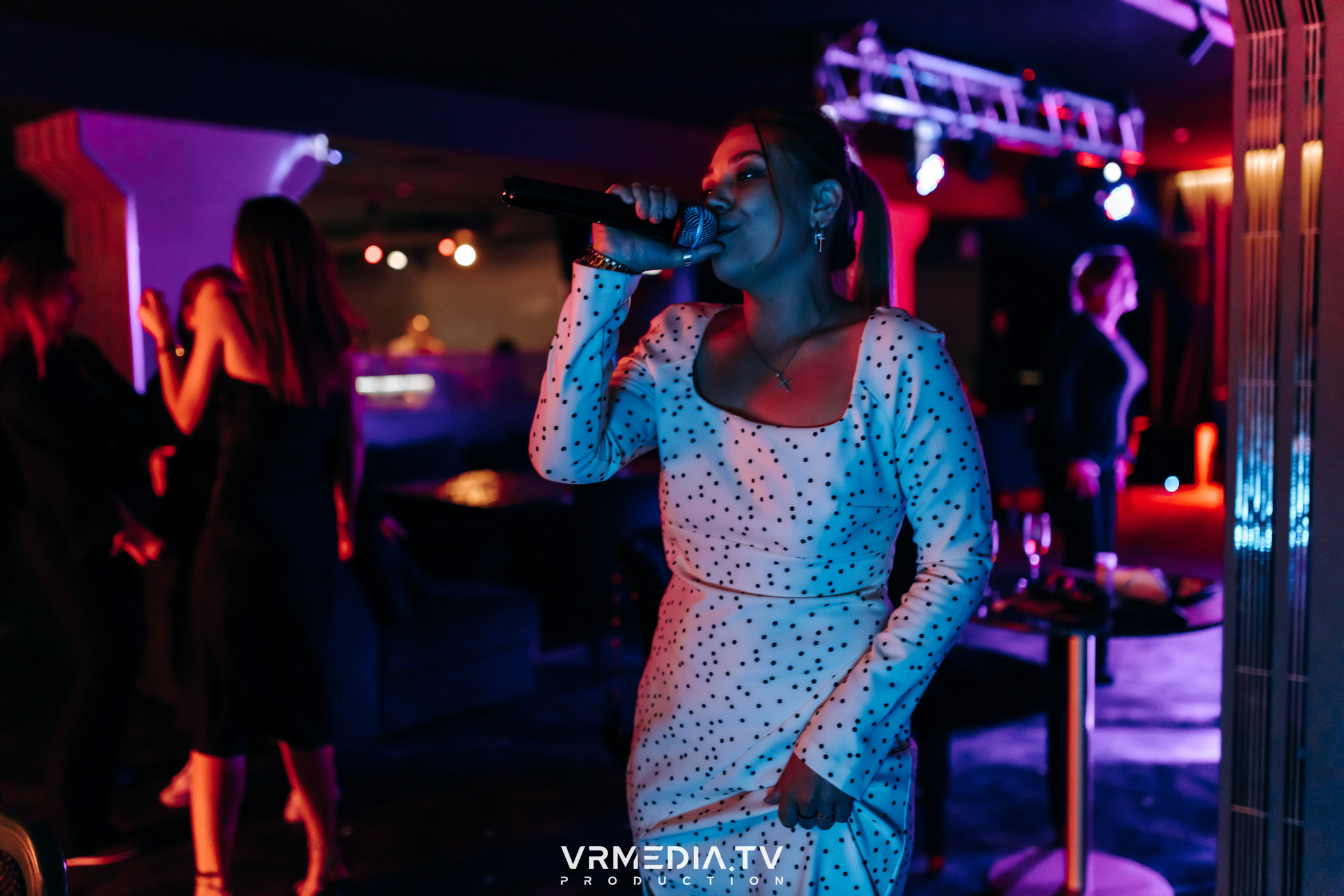 «Black Out» в караоке-баре «Volna»