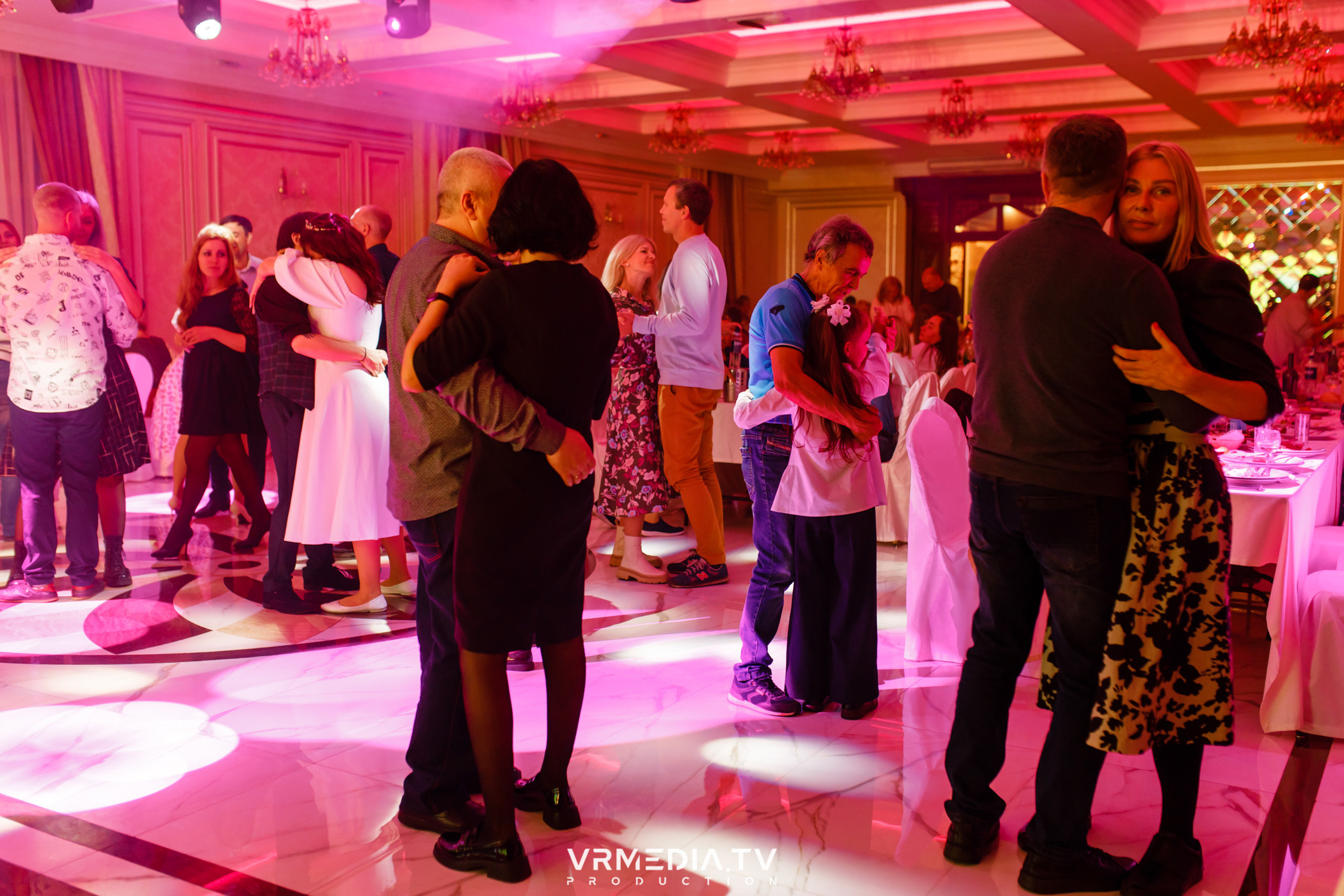 Выходные в ресторане «Лазурный берег»