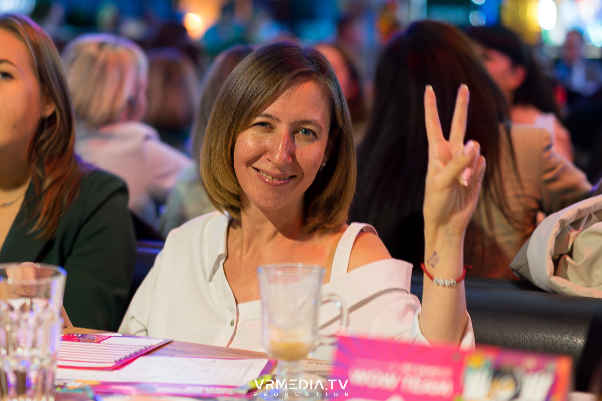 WoW QuiZ в баре «Друзья»