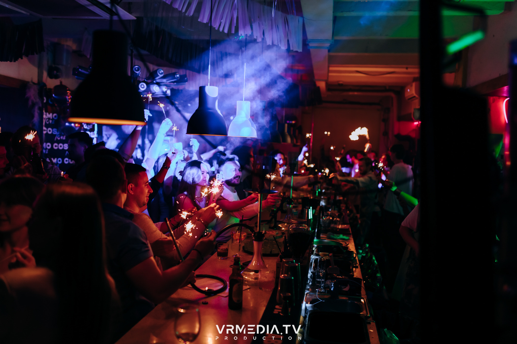 Бару «Cosmo» — 8 лет!