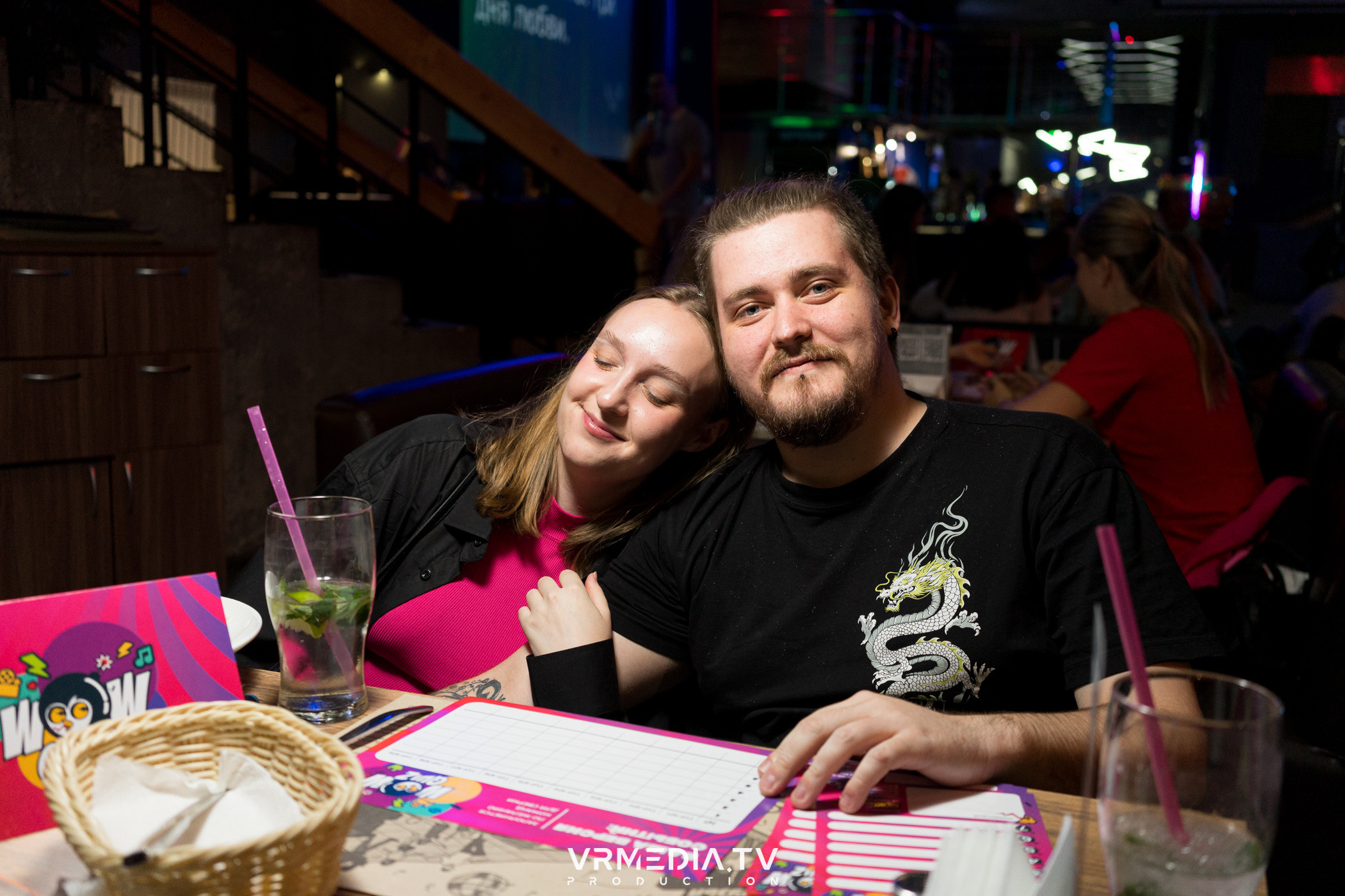 WoW QuiZ в баре «Друзья»