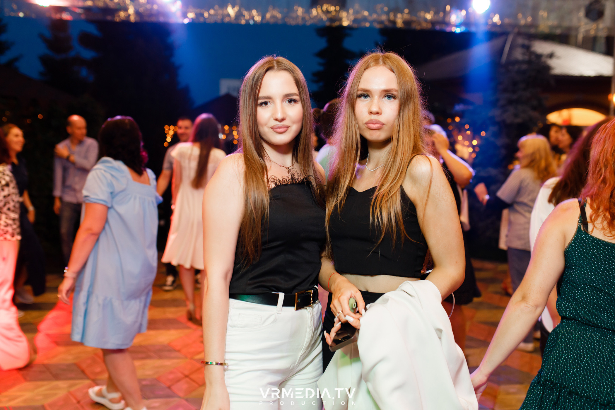 Выходные в ресторане «Лазурный берег»