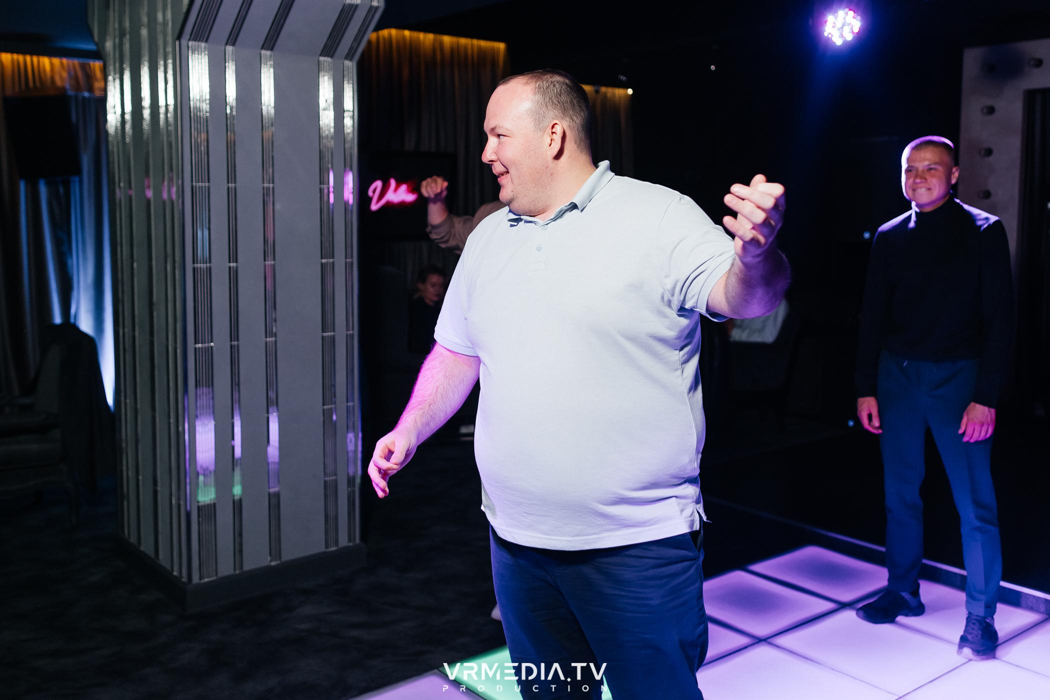 DANCE COCTAIL в караоке-баре «Volna»