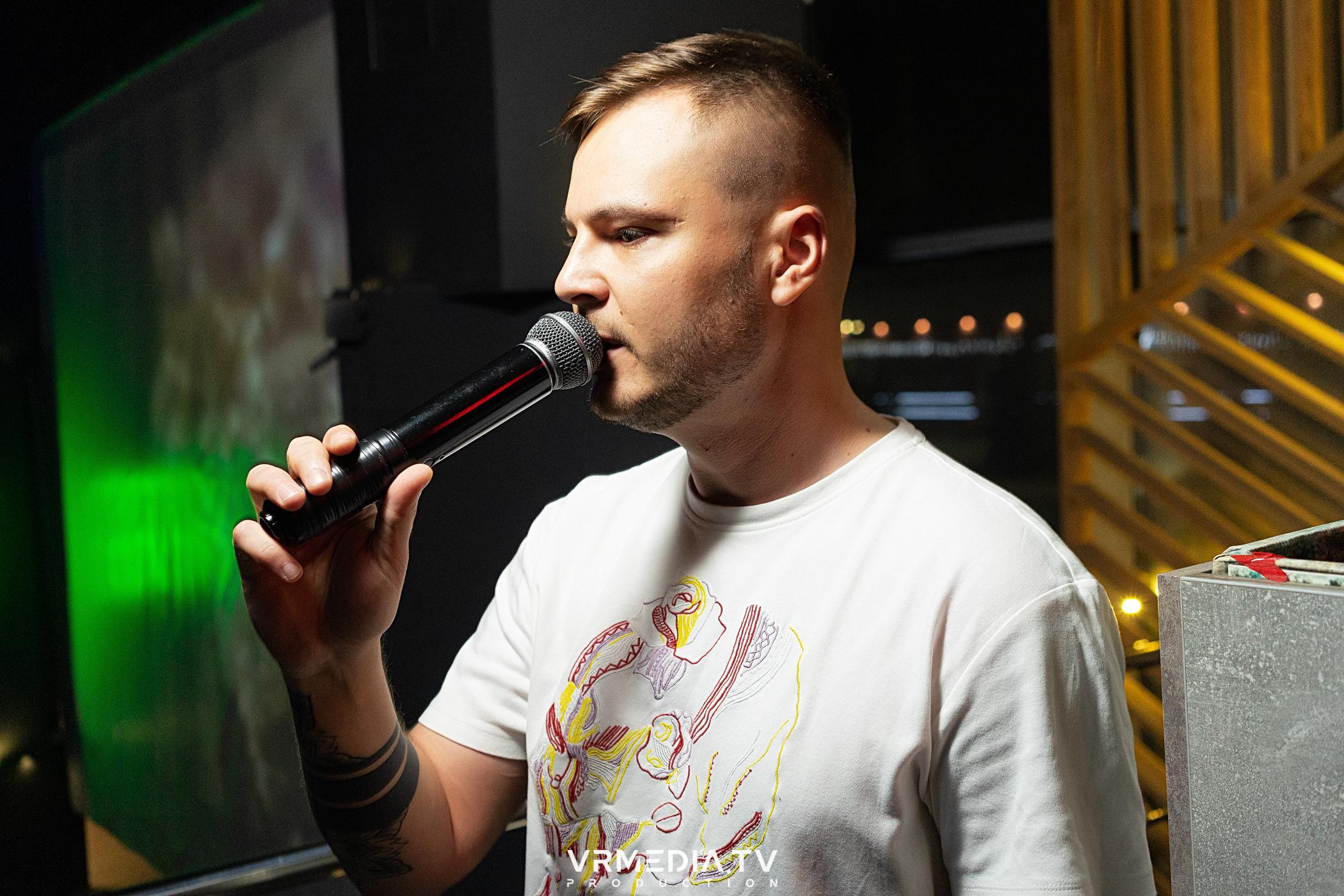 Выходные в баре «DOSKI»