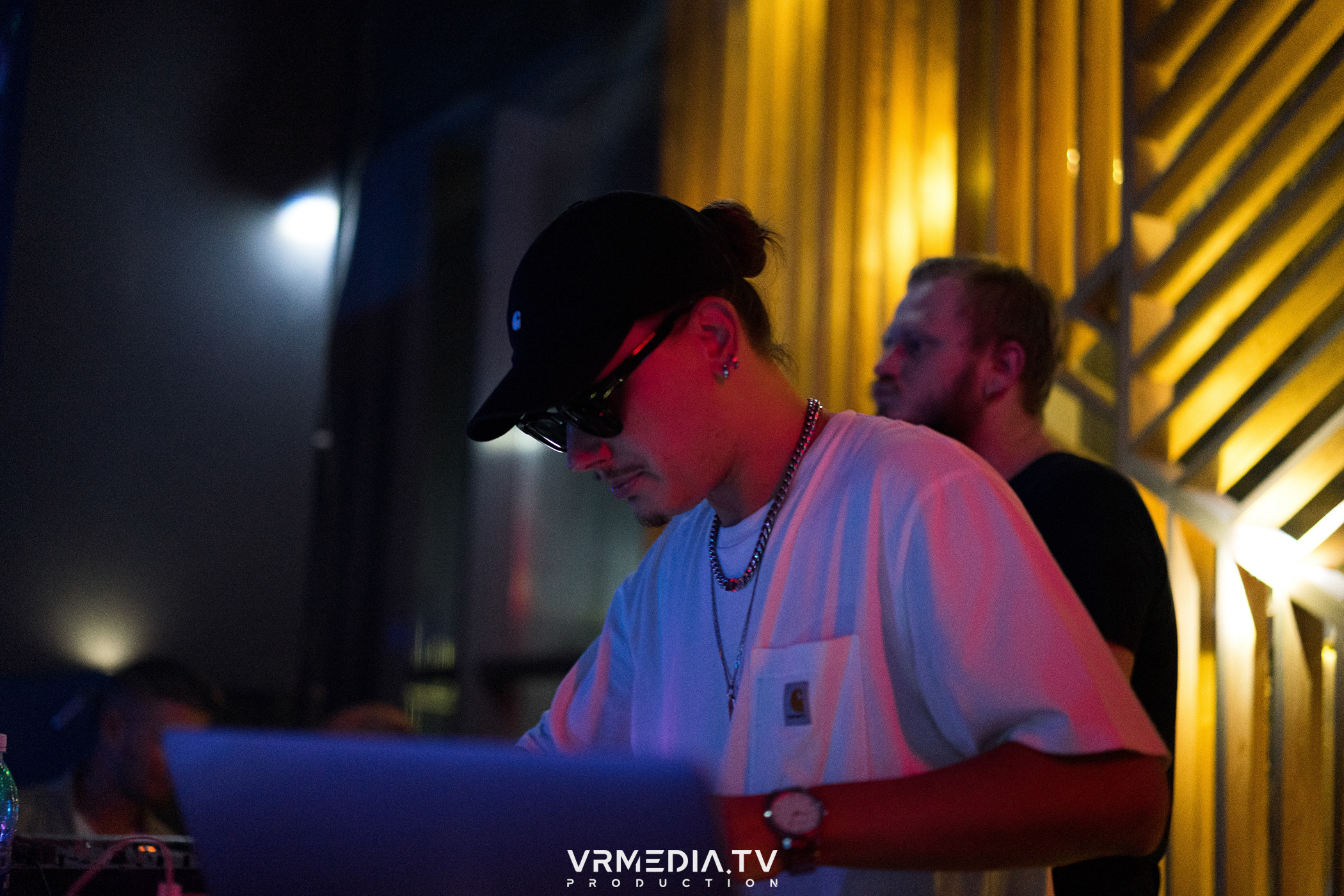 Выходные в баре «Друзья»