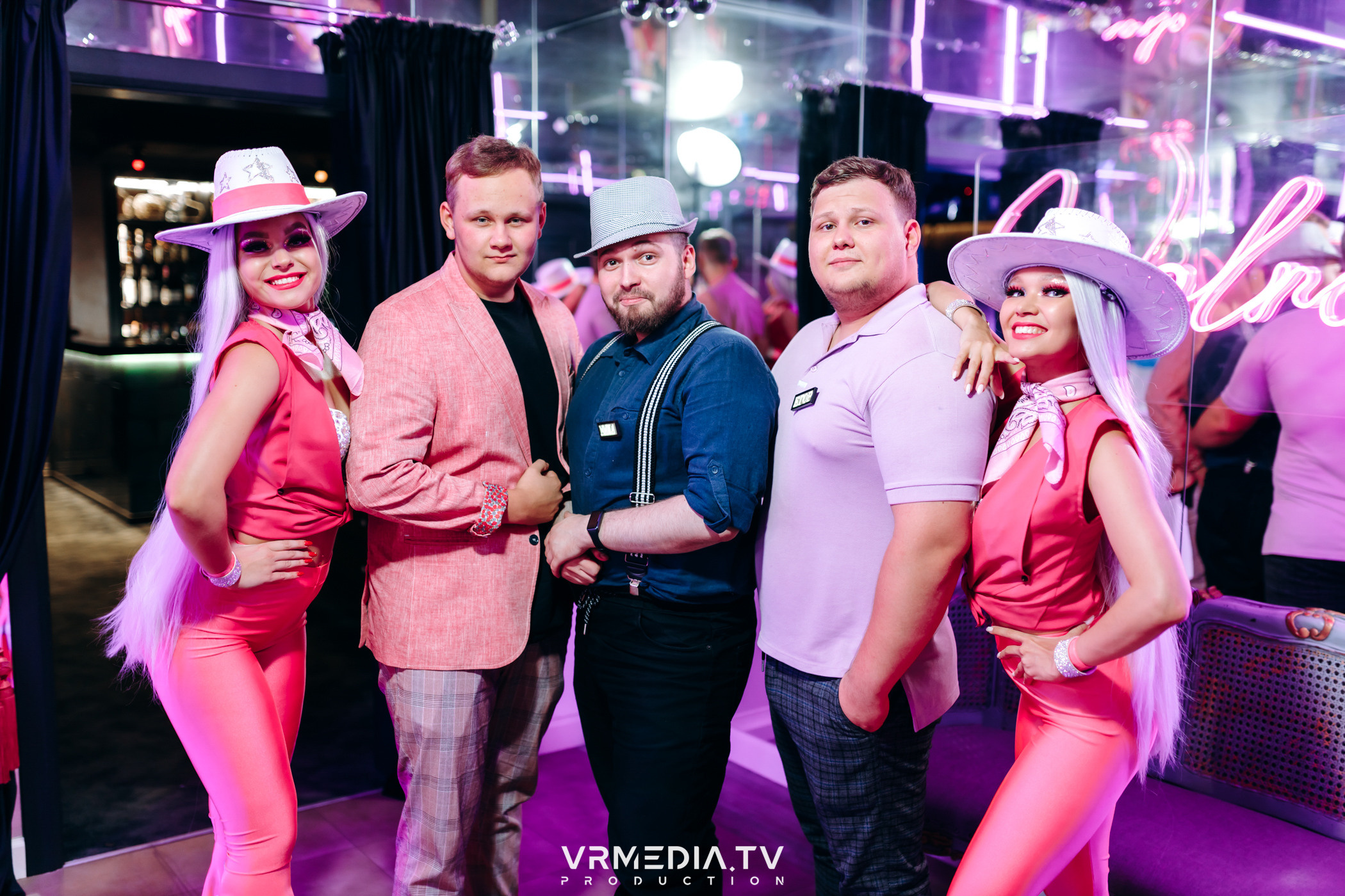«Barbie party» в караоке-баре «Volna»