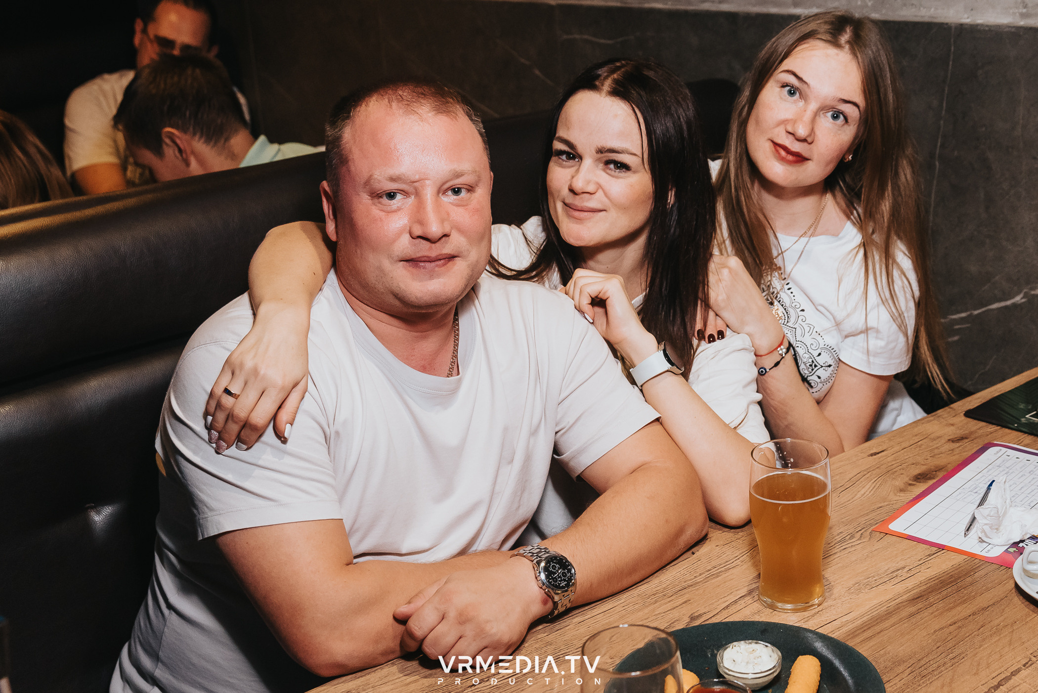 WoW QuiZ в баре «Друзья»