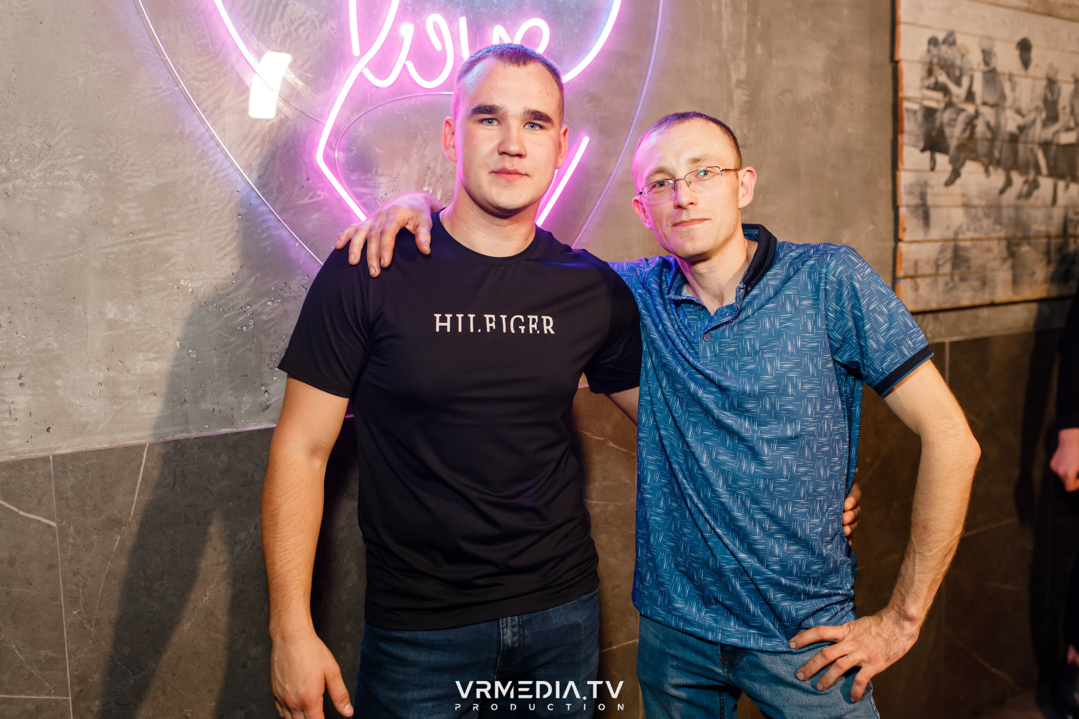 Выходные в баре «Друзья»