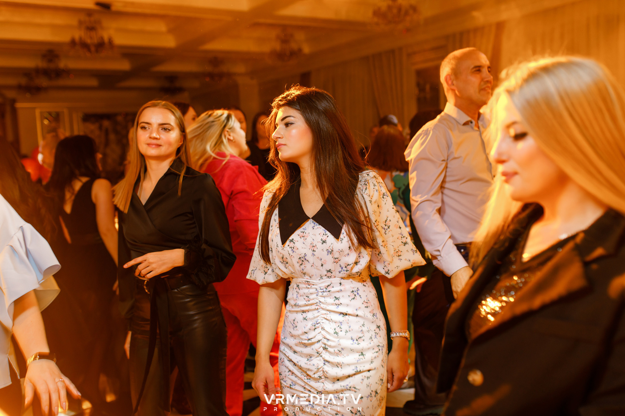 Выходные в ресторане «Лазурный берег»