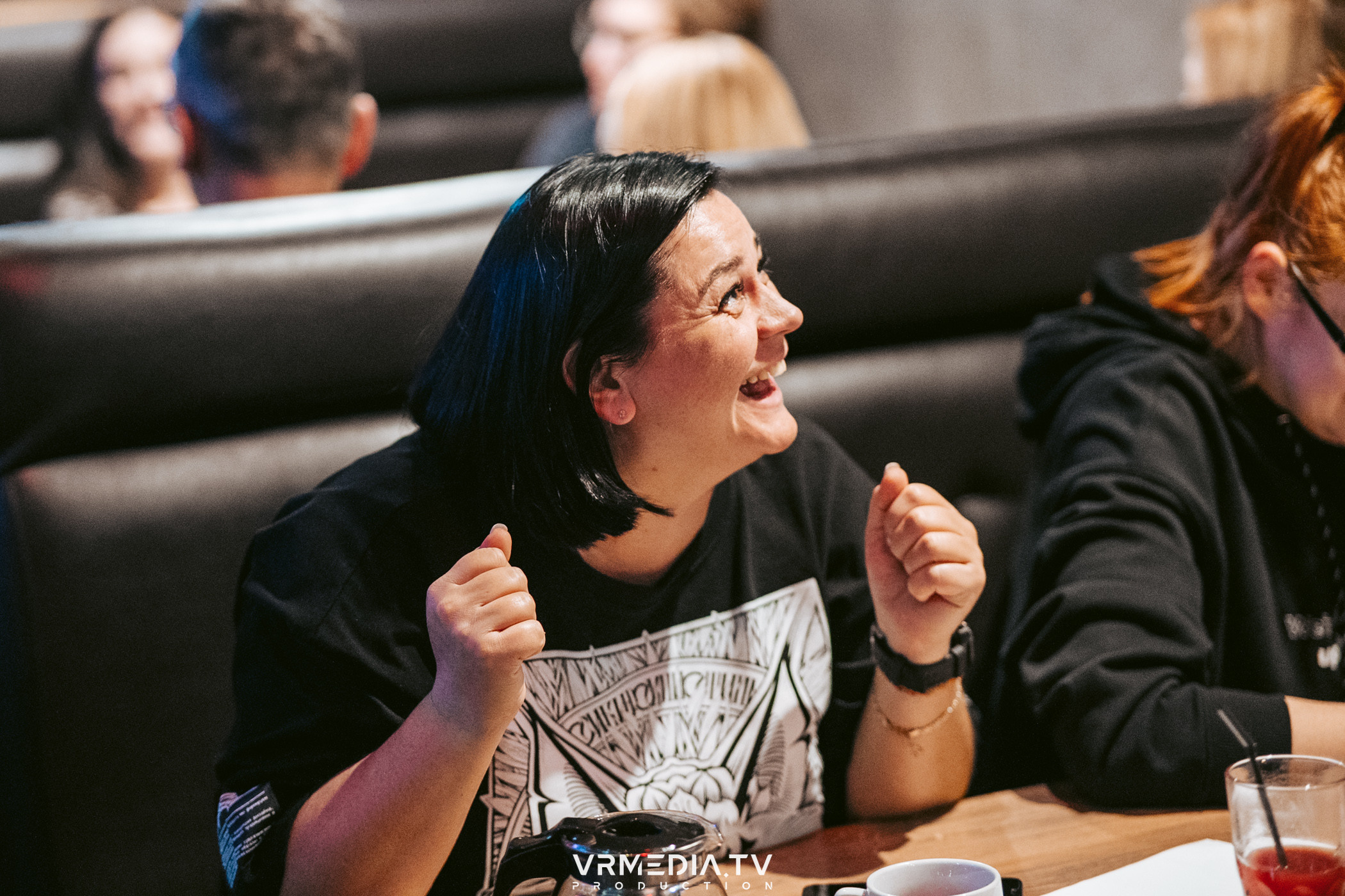 WoW QuiZ в баре «Друзья»