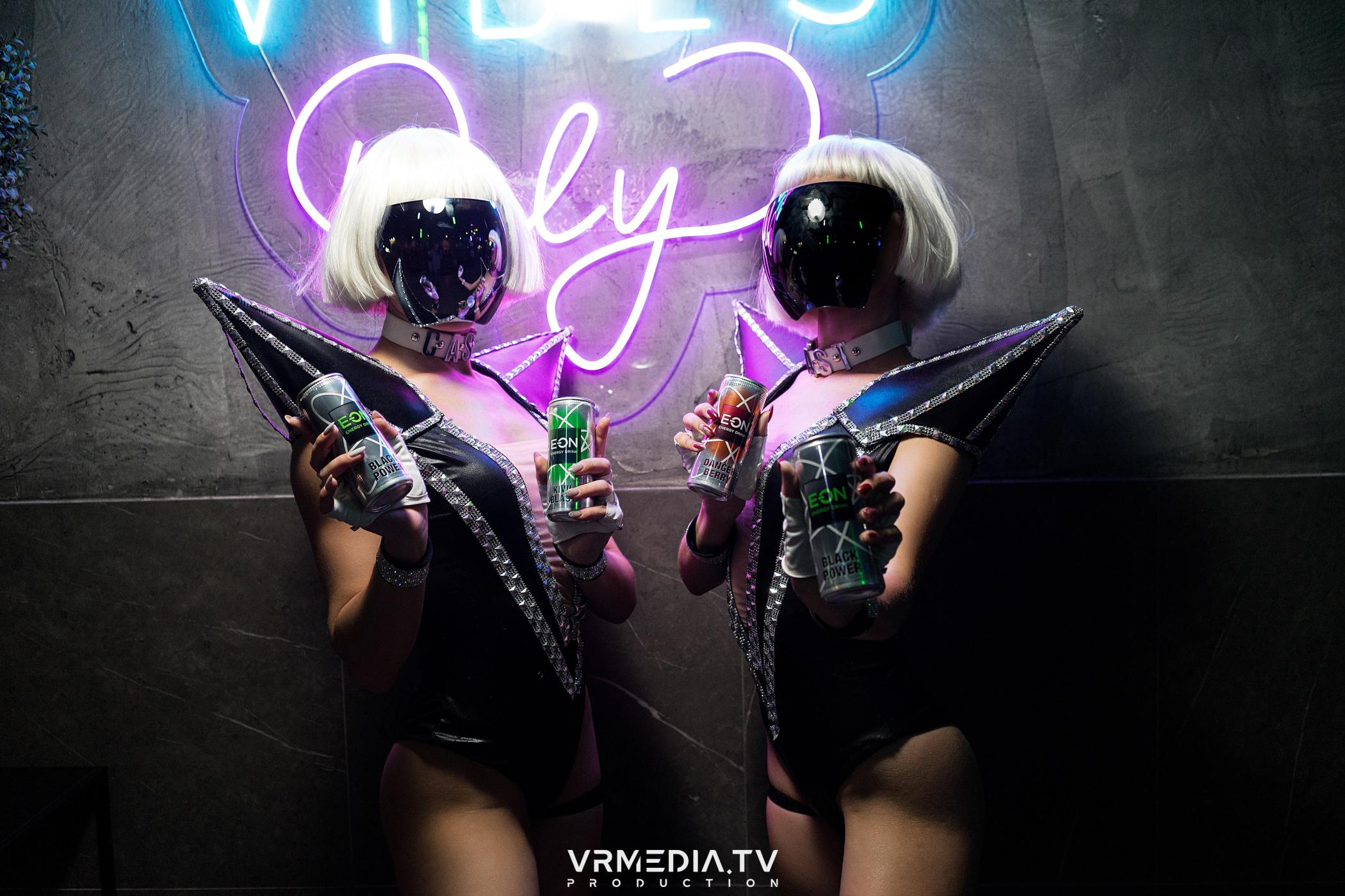 Выходные в баре «DOSKI»