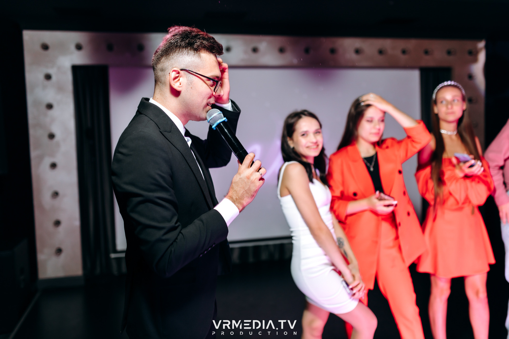 «Barbie party» в караоке-баре «Volna»