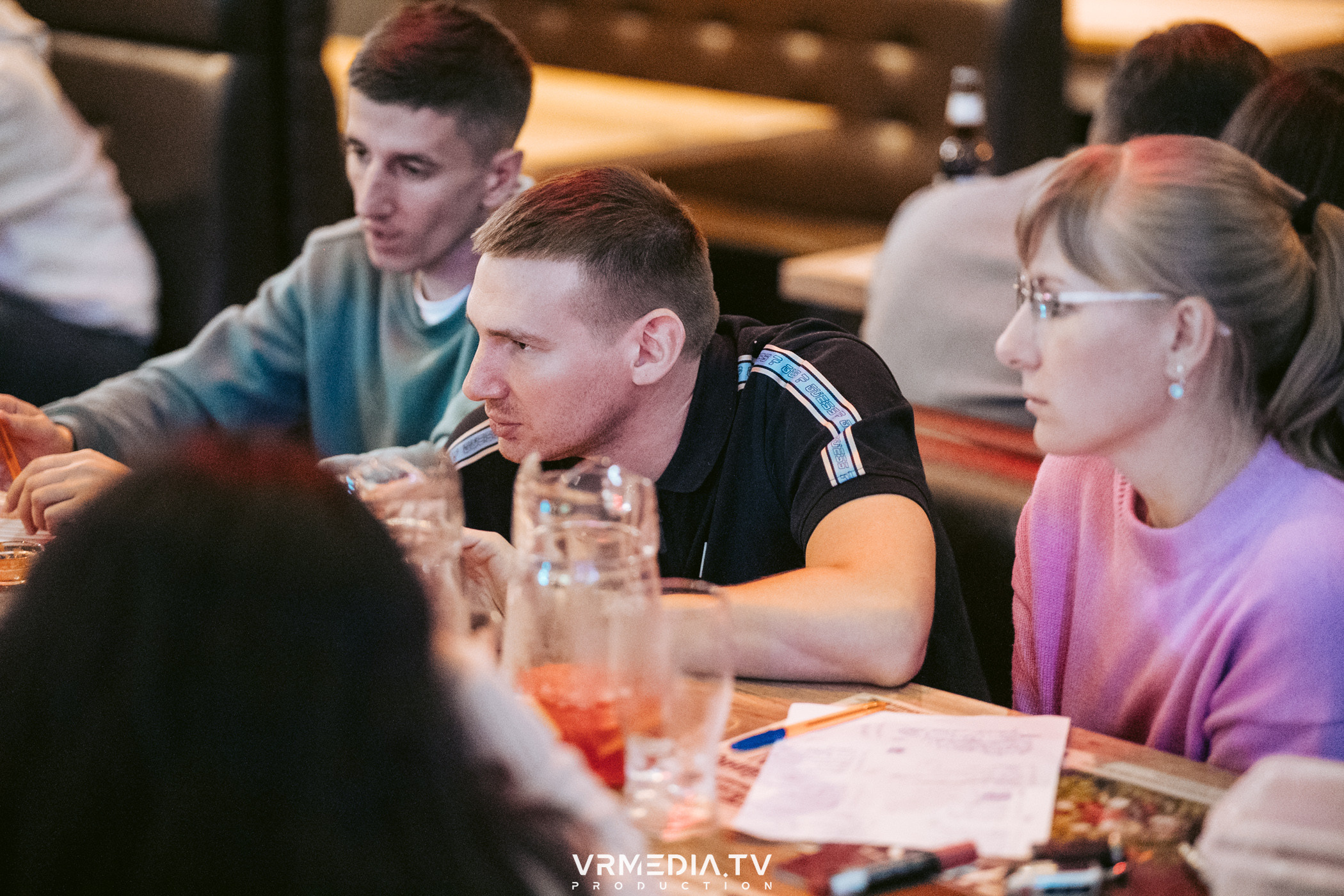 WoW QuiZ в баре «Друзья»