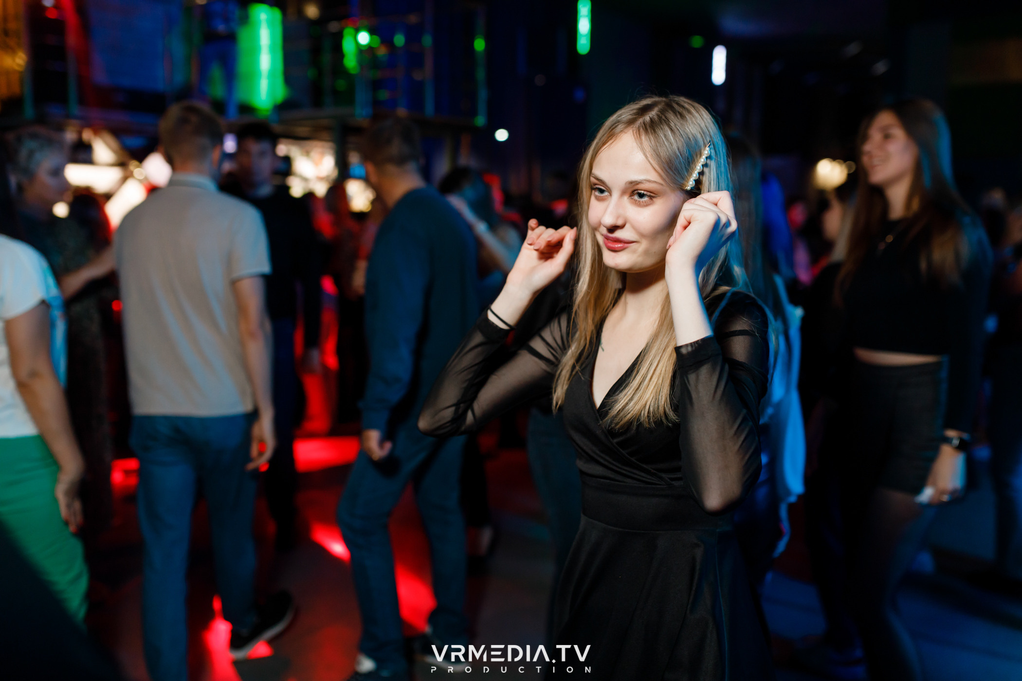 Выходные в баре «Друзья»