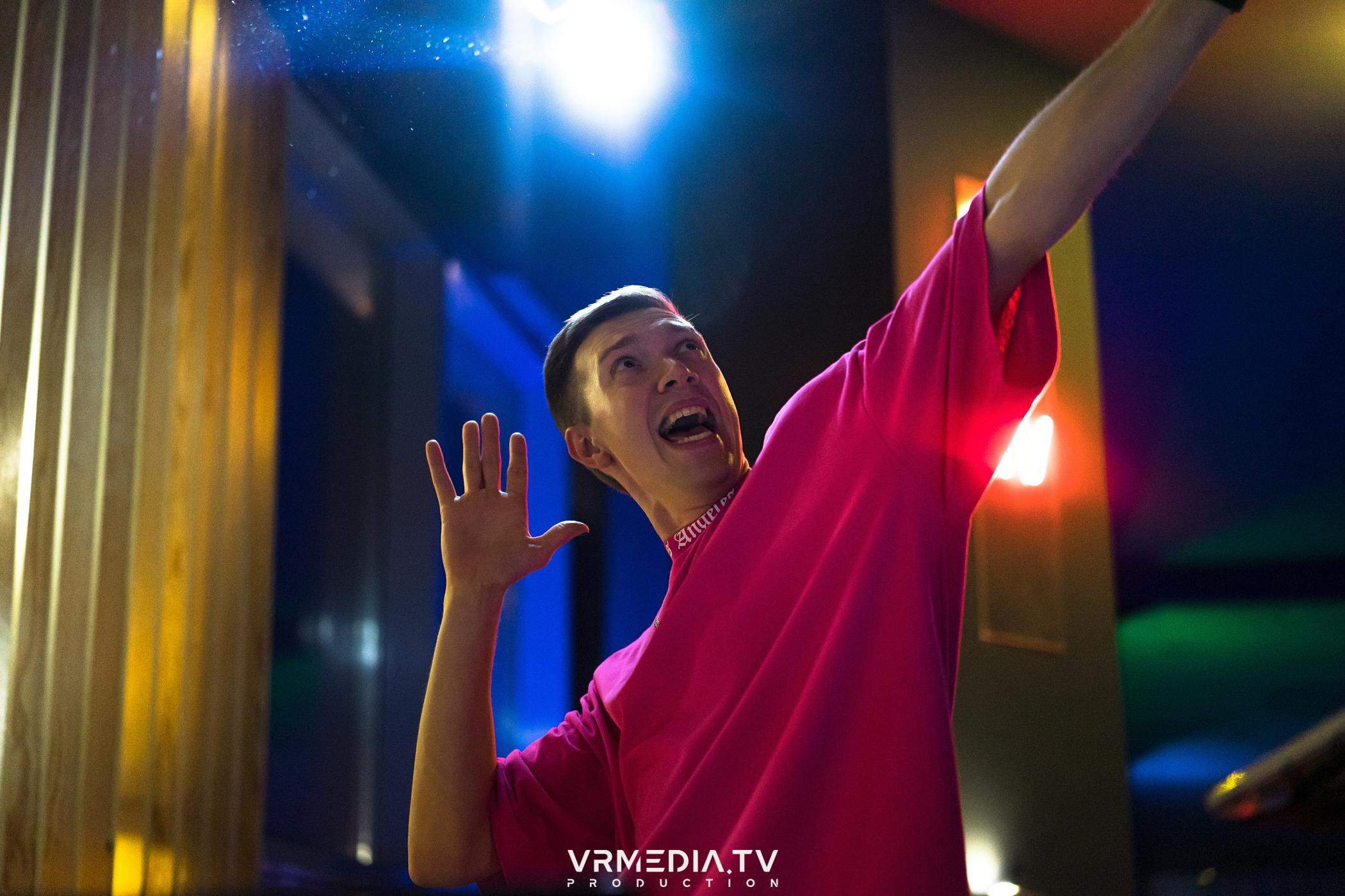 Выходные в баре «DOSKI»