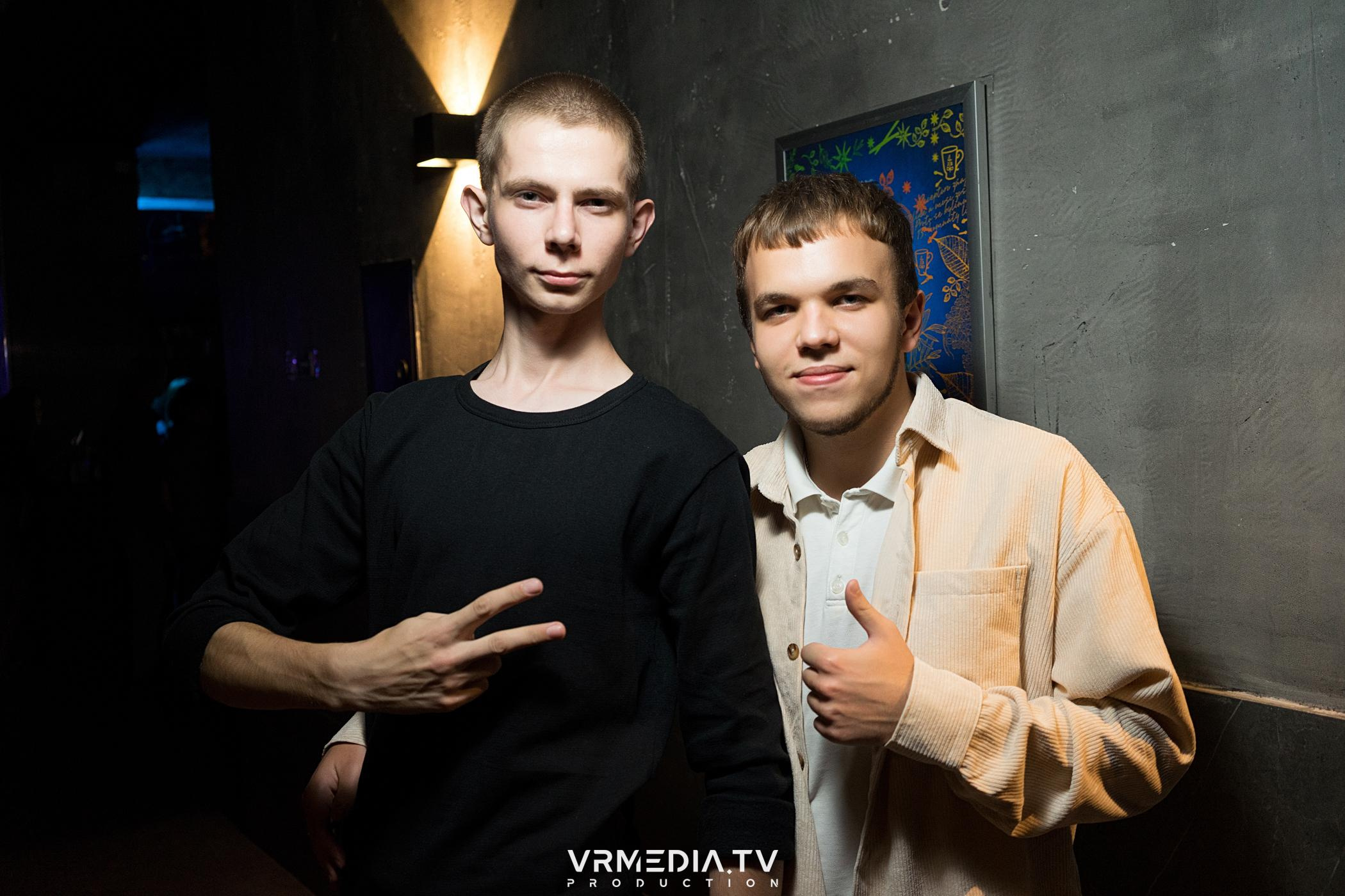 Выходные в баре «DOSKI»