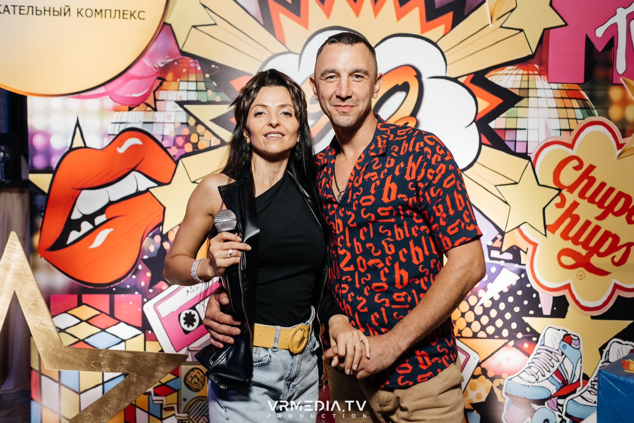 Дискотека 90-х в ресторане «Империя»