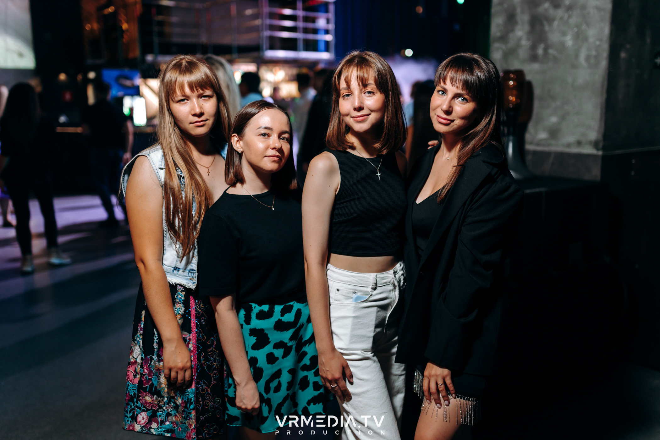 Выходные в баре «DOSKI»