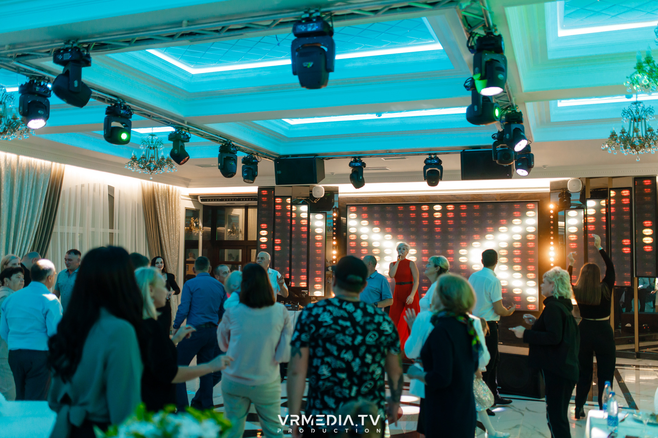 Выходные в ресторане «Лазурный берег»