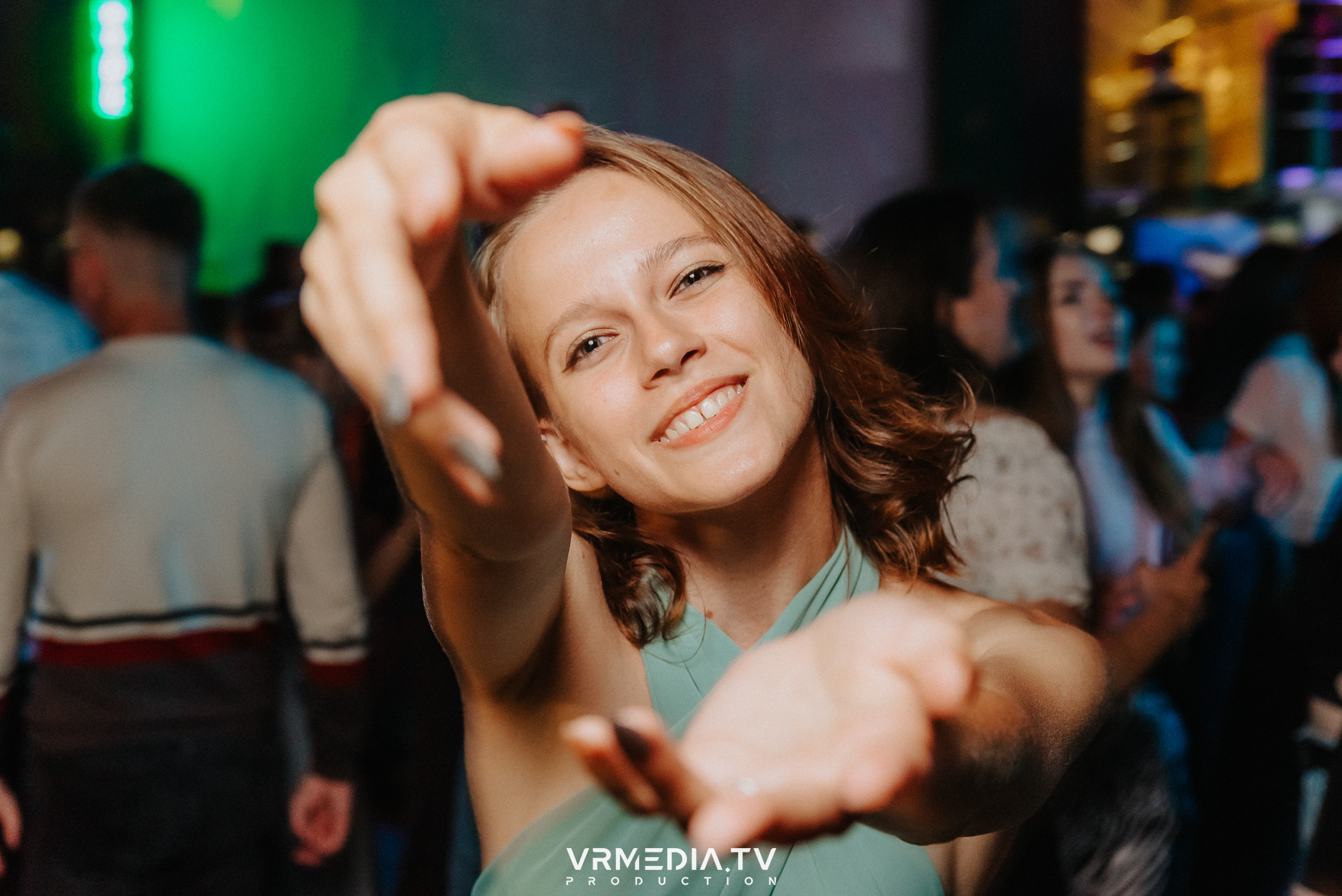 Выходные в баре «DOSKI»