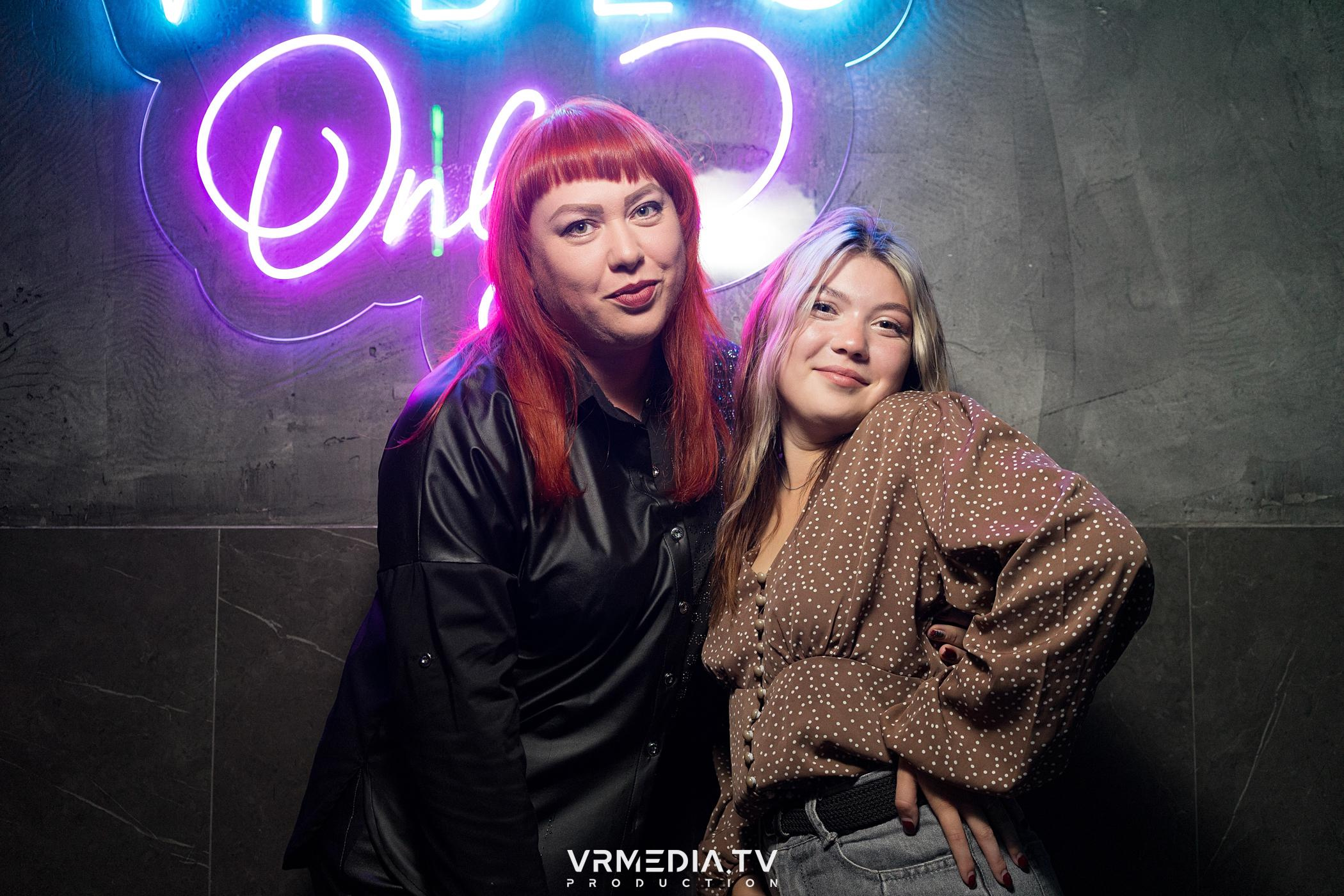 Выходные в баре «DOSKI»