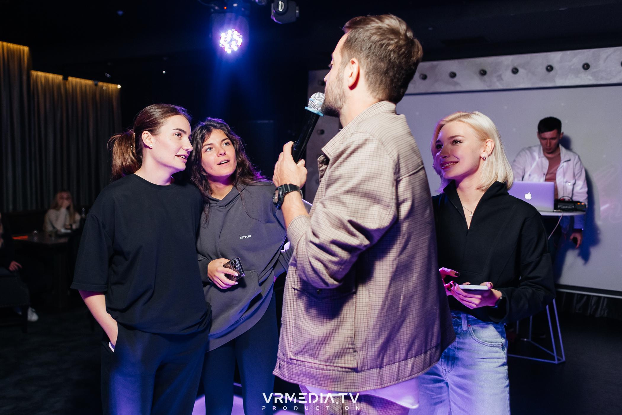 DANCE COCTAIL в караоке-баре «Volna»