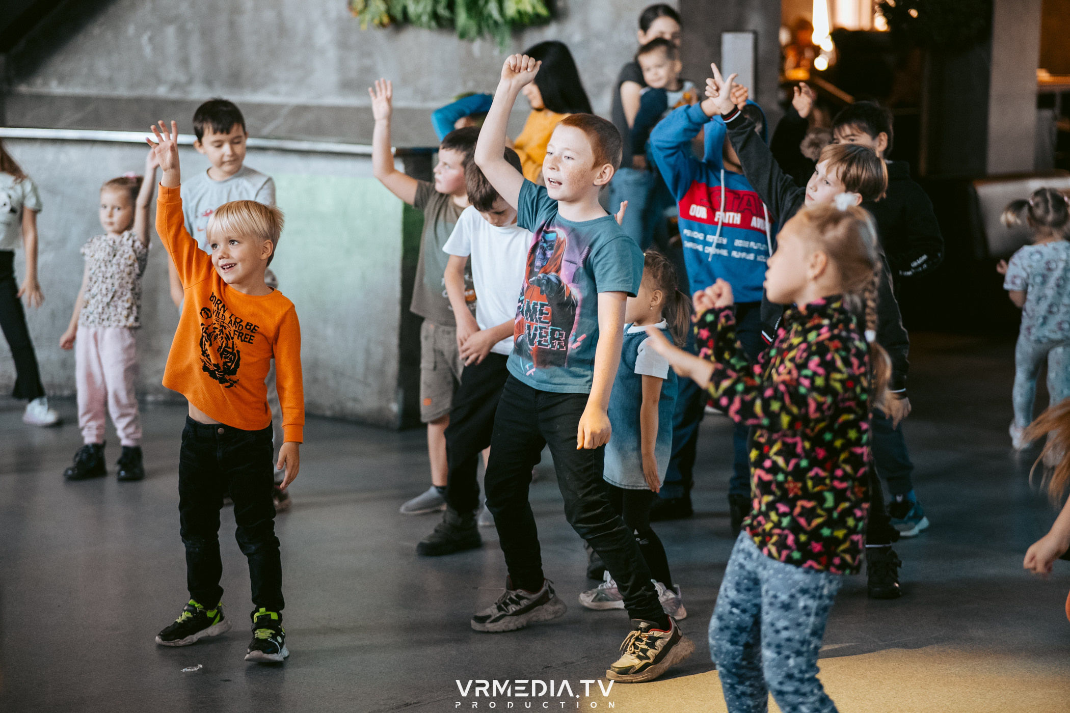 Baby time в баре «Друзья»