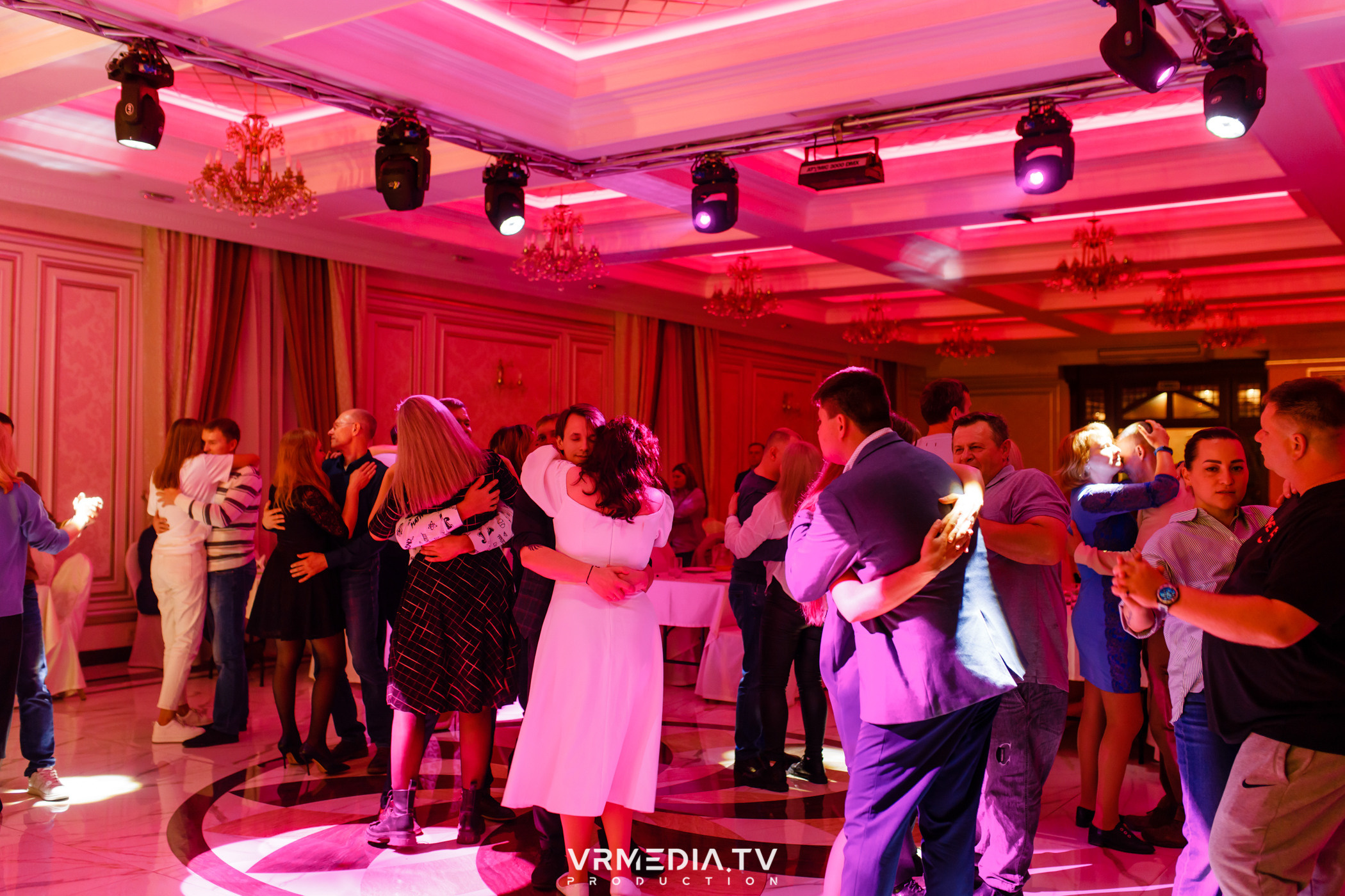 Выходные в ресторане «Лазурный берег»