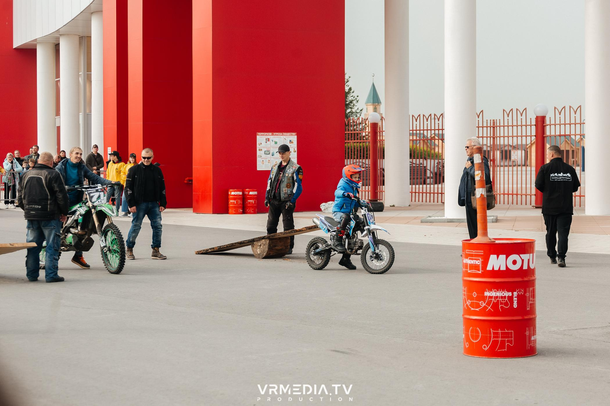 Городское закрытие мотосезона