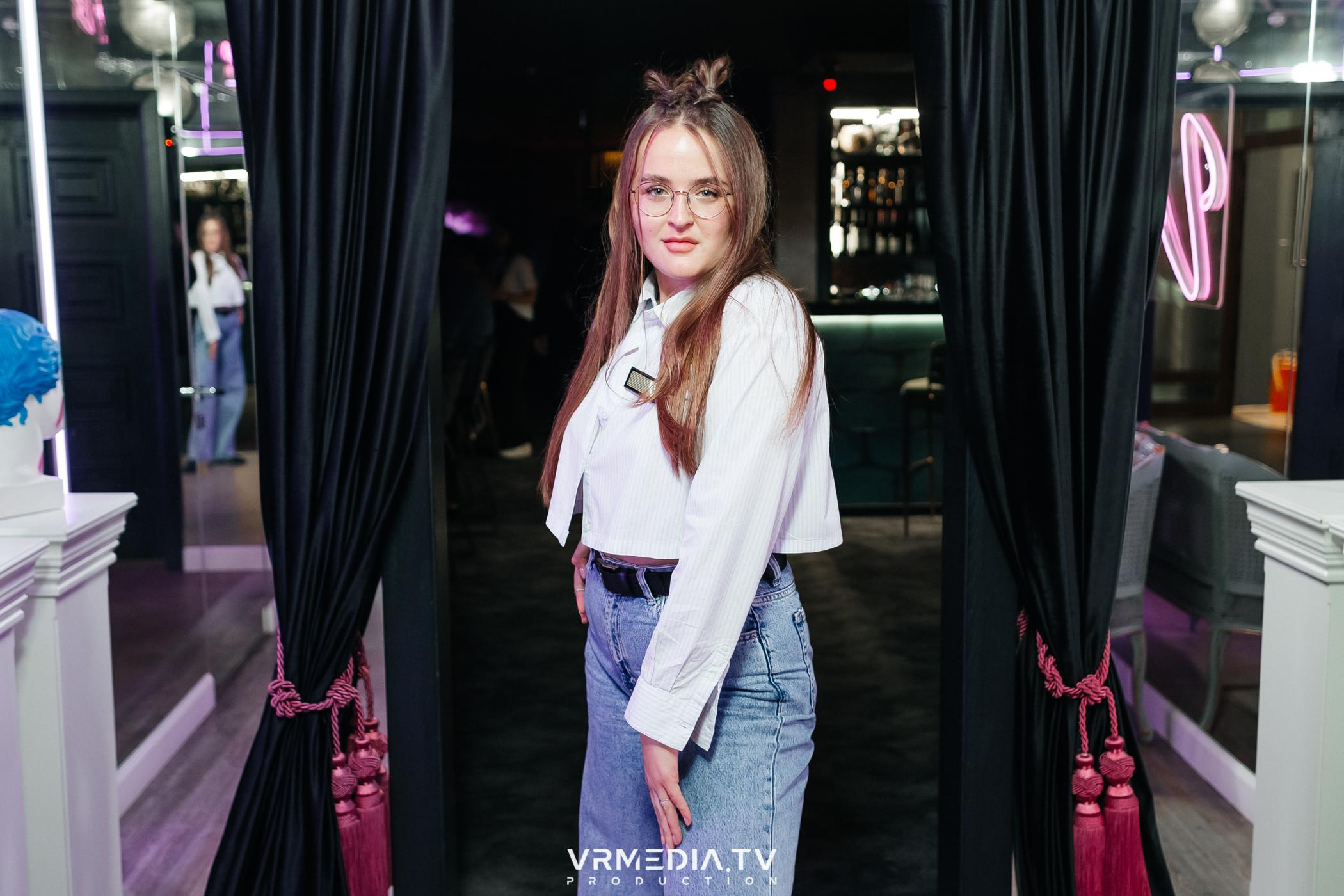 Выходные в караоке-баре «Volna»