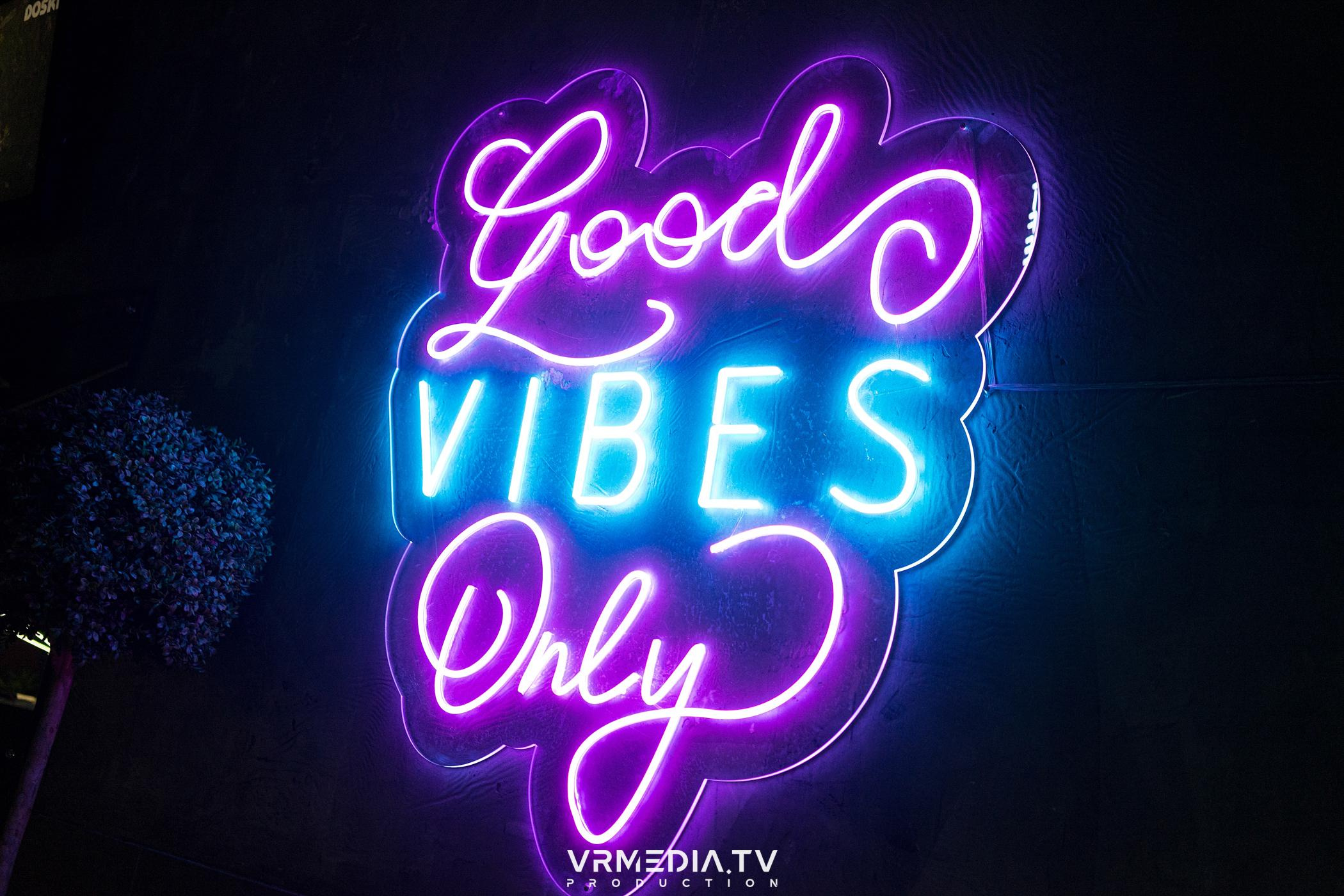 Выходные в баре «DOSKI»