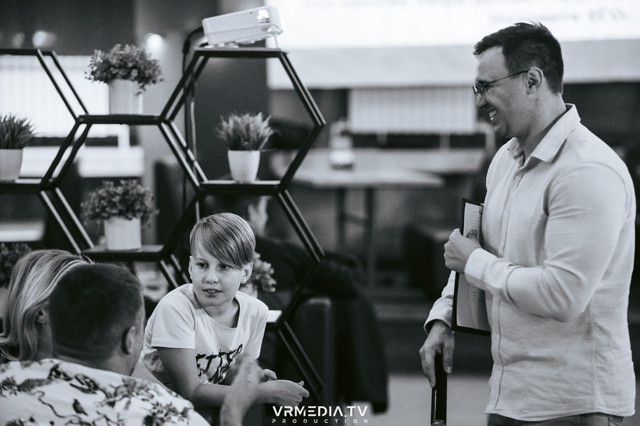 WoW QuiZ в баре «Друзья»