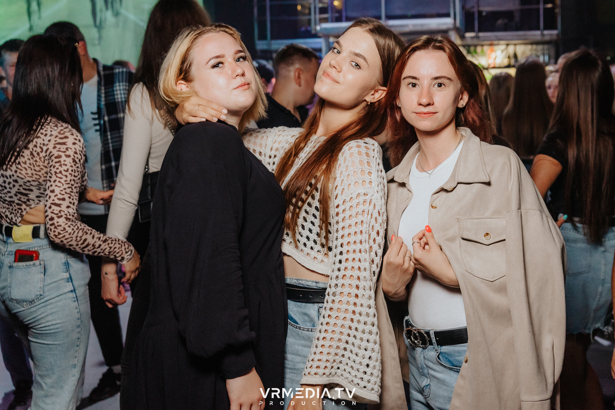 Выходные в баре «DOSKI»