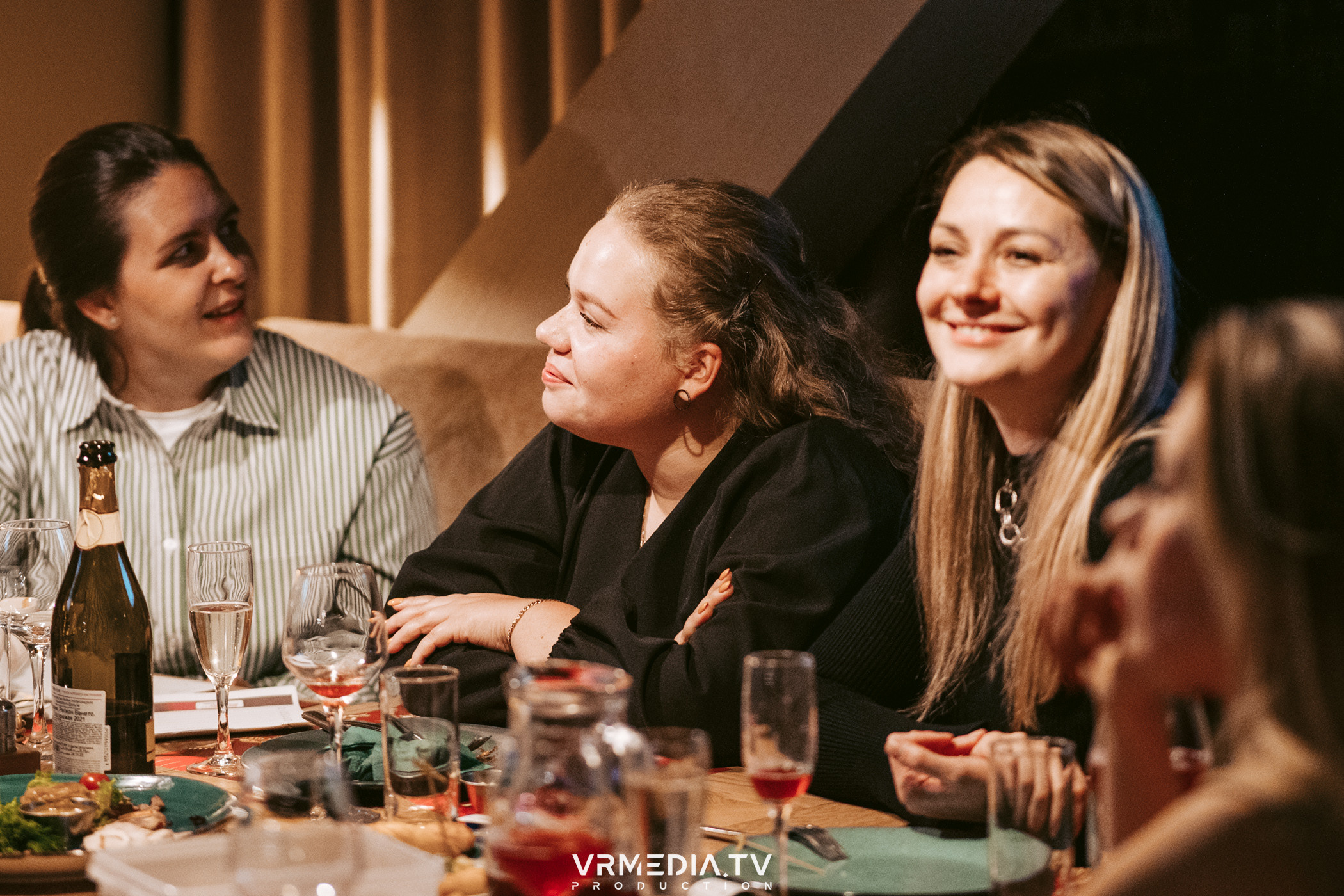 MAX КВИЗ. Клиентская игра «Выбери радио Кемерово»