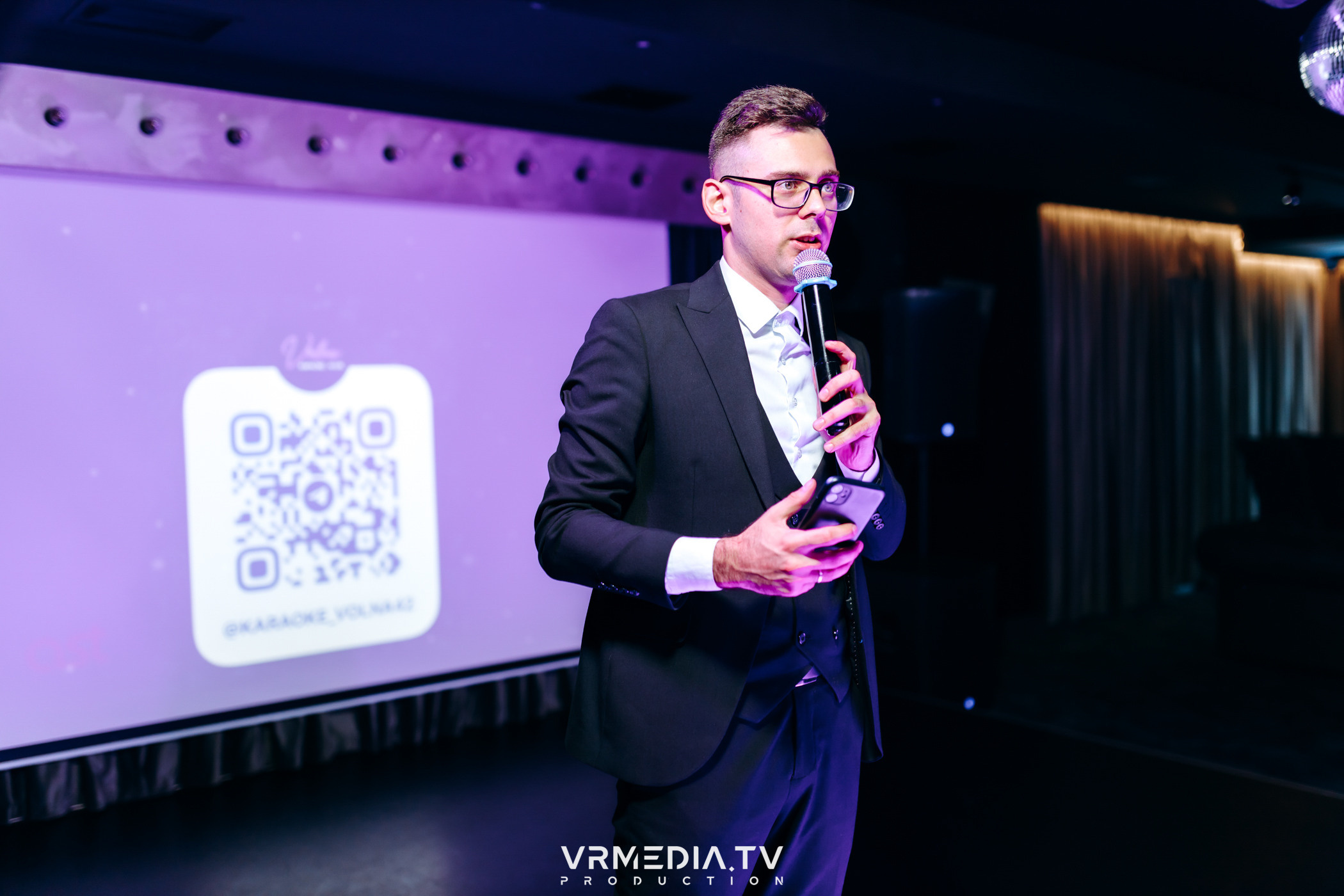 «Barbie party» в караоке-баре «Volna»