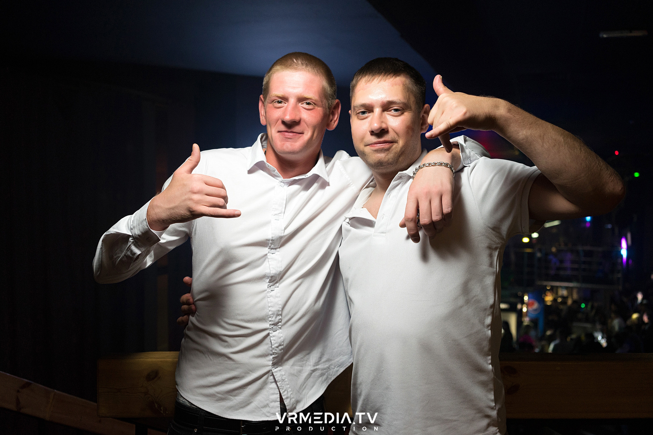 Выходные в баре «DOSKI»