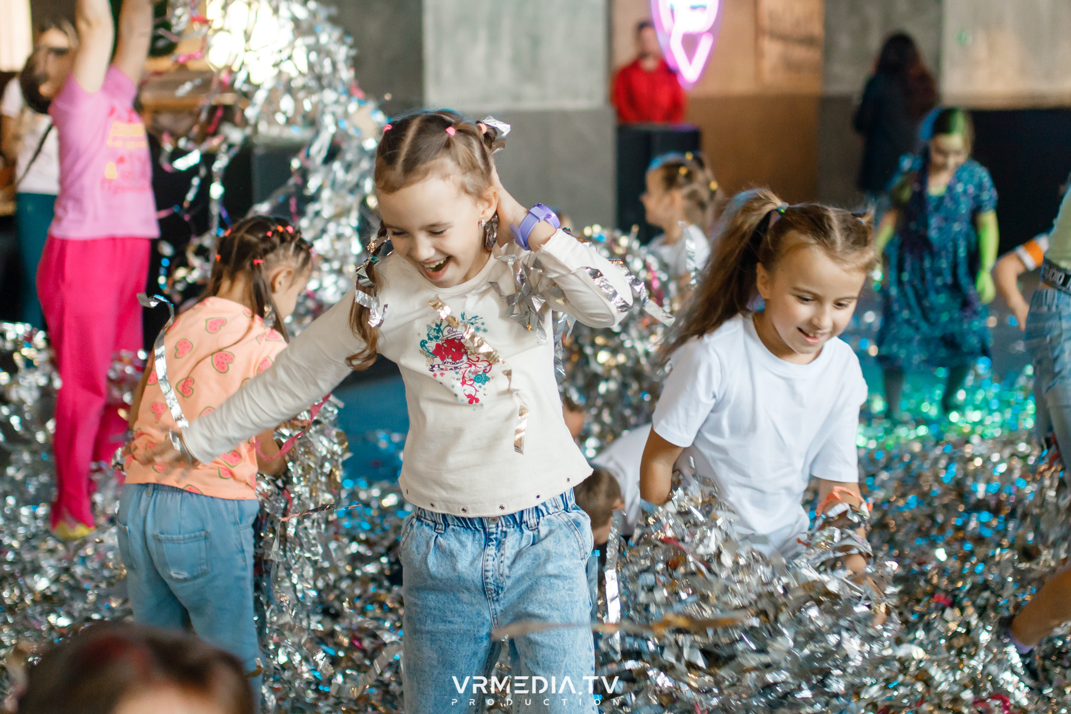 Baby time в баре «Друзья»